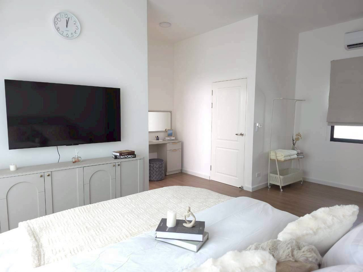 ให้เช่าทาวน์โฮมอ่อนนุช อุดมสุข : ให้เช่า บ้าน Q Prime สุขุมวิท 77 บ้านทาวน์โฮม 3 ชั้น 3 ห้องนอน 18 ตรว 136 ตรม เฟอร์นิเจอร์ เครื่องใช้ไฟฟ้าครบ ใกล้ MRT ศรีนุช อ่อนนุช ศรีนครินทร์ พัฒนาการ ซีคอนสแควร์ : MF25R-004