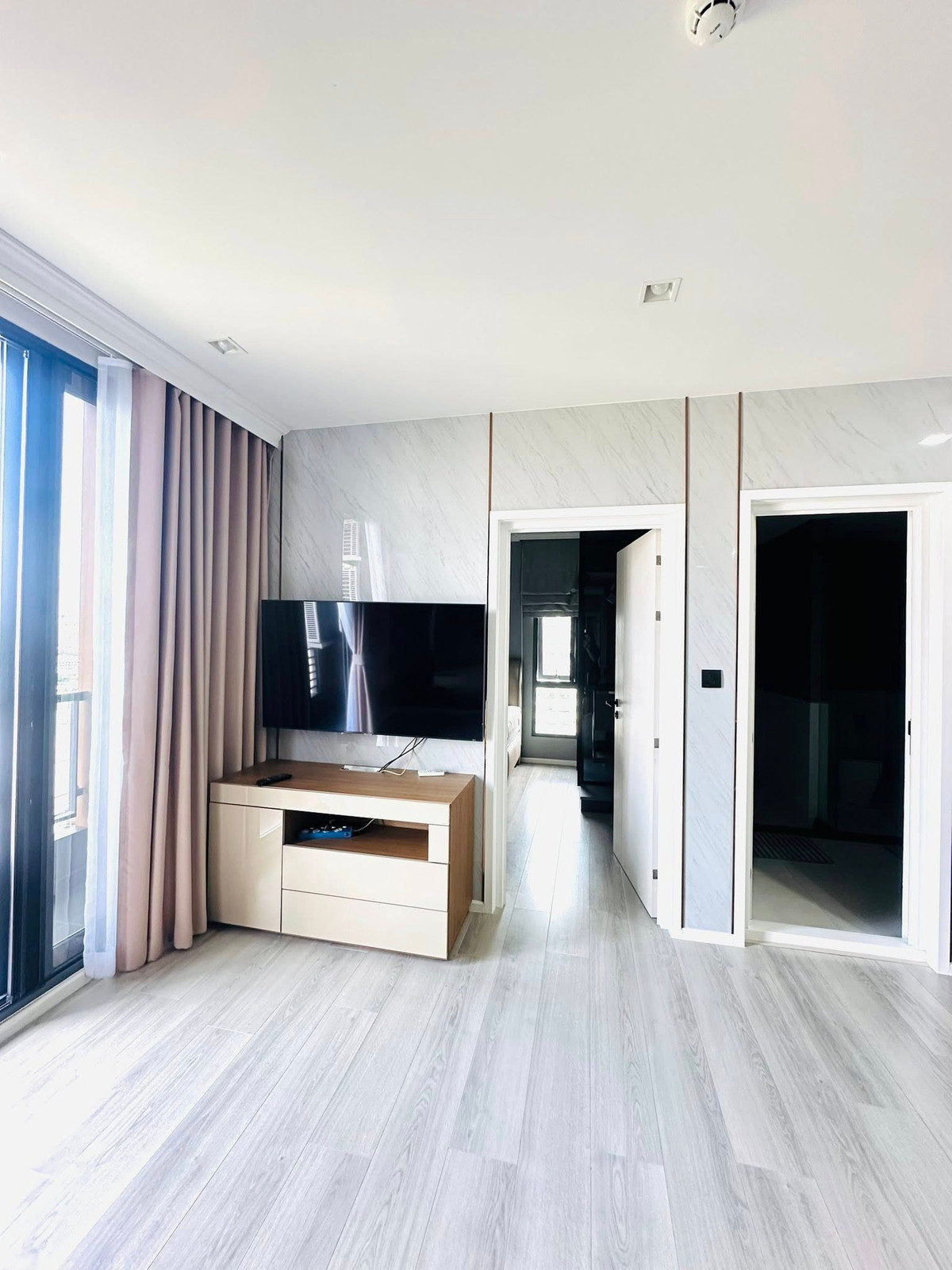 ให้เช่าคอนโดพระราม 3 สาธุประดิษฐ์ : ห้องมุม 52ตรม 2นอน1น้ำ ชั้น14 คอนโด The Key rama3