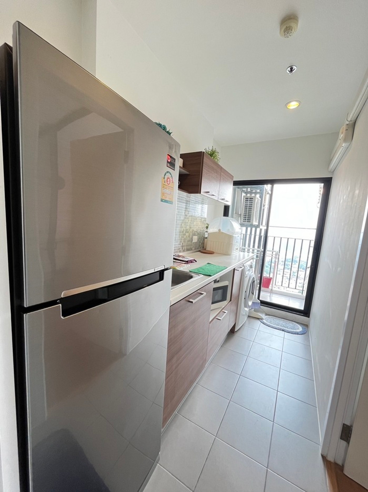 ให้เช่าคอนโดบางซื่อ วงศ์สว่าง เตาปูน : 💖ปล่อยเช่า Condo The Tree Interchange ติดห้างเกตเวย์บางซื่อ / 1 ห้องนอน 36 ตรม ราคาเพียง 13,000 บาท/สอบถามได้นะคะ  🟢 Line : atfirm2010💖