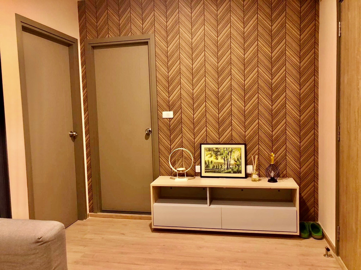 For SaleCondoBangna, Bearing, Lasalle : Urgent sale, luxury condominium next to BTS Bangna, next to Mahanakhon Expressway, size 1 bedroom, 34 sq m., decorated, fully furnished, electrical appliances.