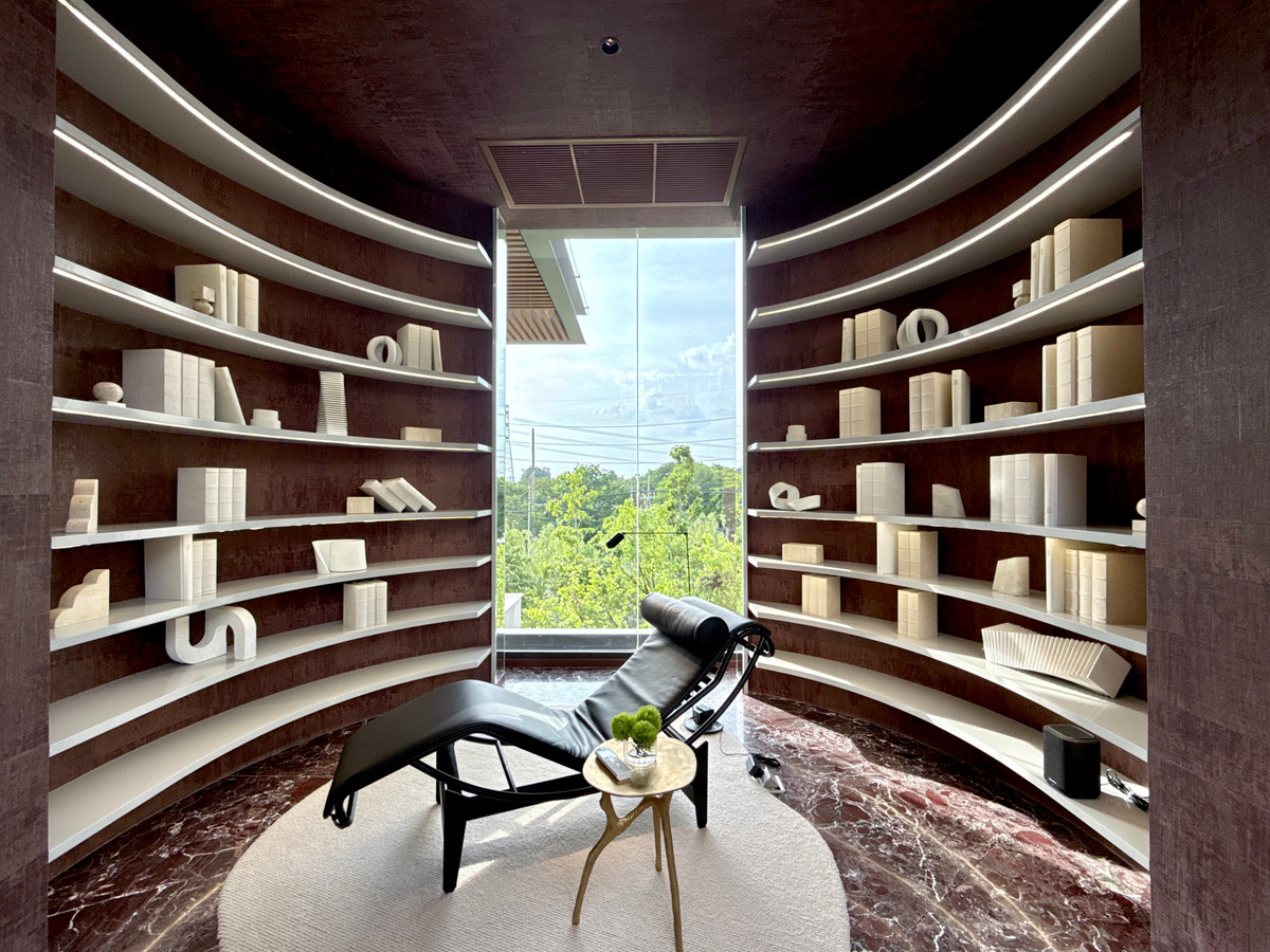 For SaleHouseBang Sue, Wong Sawang, Tao Pun : Very exclusive 3-story luxury house for sale, SONLE Residences Ratchadaphisek, Ultra Luxury Mansion in the heart of the city - only 5 exclusive homes from SC Asset, starting at 260 million baht.