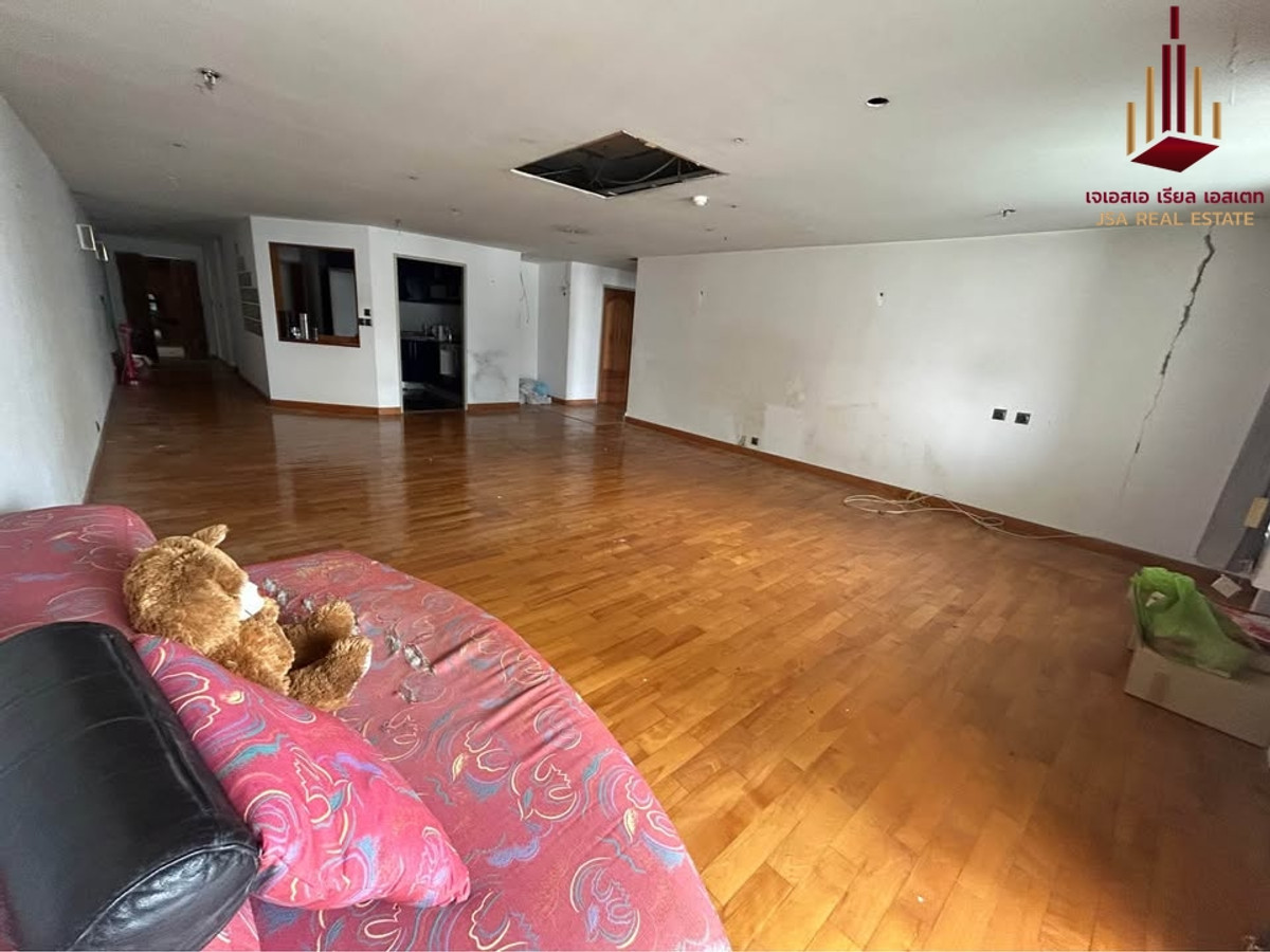 For SaleCondoSukhumvit, Asoke, Thonglor : ✨ For Sale: Las Colinas Condo ✨ 💰 Only 16,900,000 THB