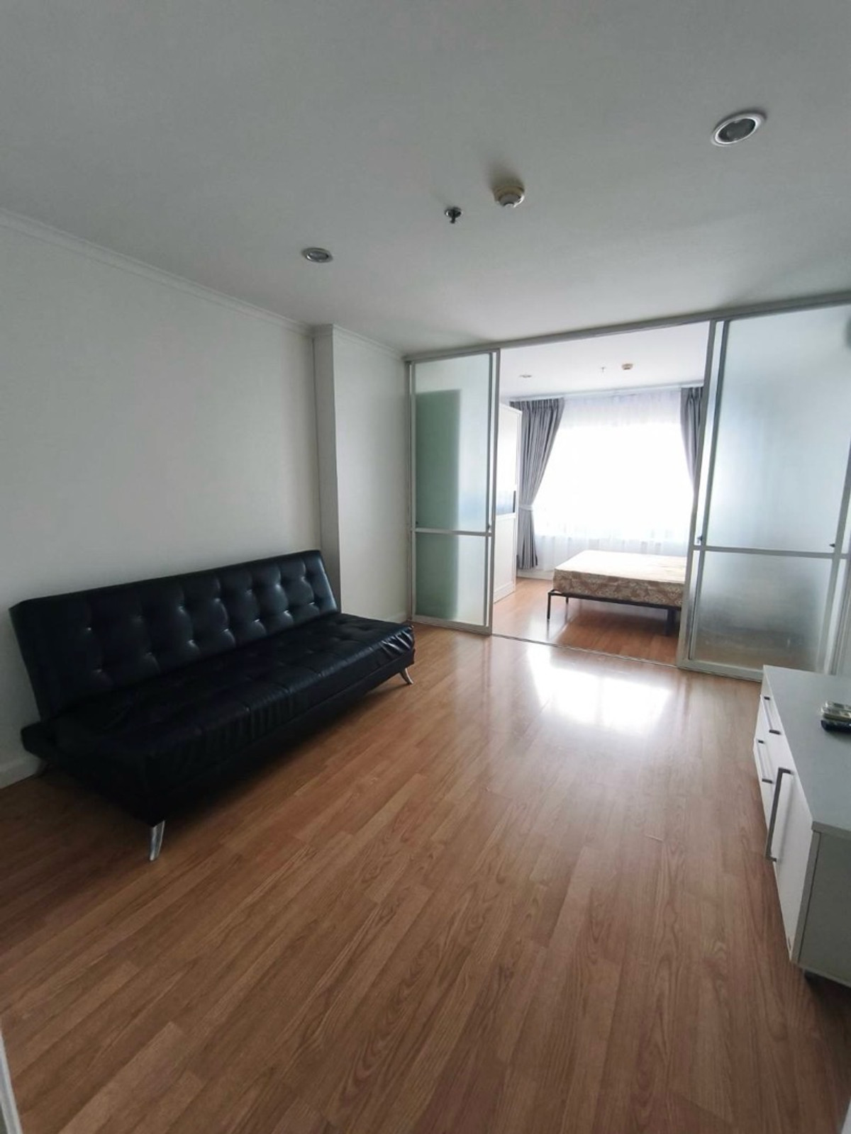 ขายคอนโดบางซื่อ วงศ์สว่าง เตาปูน : ขายคอนโด ลุมพินี วิลล์ ประชาชื่น พงษ์เพชร ตกแต่งครบพร้อมอยู่ ห้อง 32ตรม.
