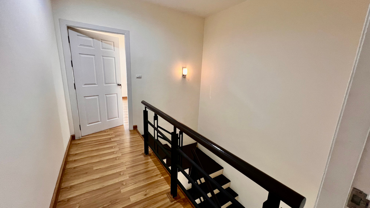 ขายทาวน์โฮมเกษตร นวมินทร์ ลาดปลาเค้า : ขาย ทาวน์โฮม 4 ชั้น Premium Place เอกมัย–รามอินทรา | ทำเลศักยภาพ ใกล้เลียบด่วน | เหมาะอยู่อาศัย–ทำออฟฟิศ–ลงทุนปล่อยเช่า