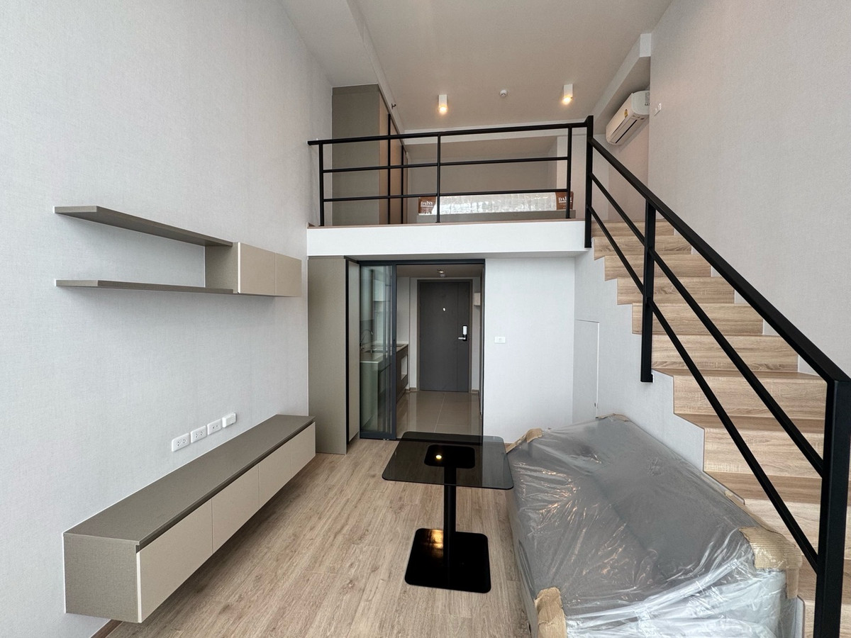 For SaleCondoRama9, Petchburi, RCA : Urgent sale, Hybrid Ideo Rama9 Asoke room, price 5.09 million baht, with furniture, new room, contact 0869017364