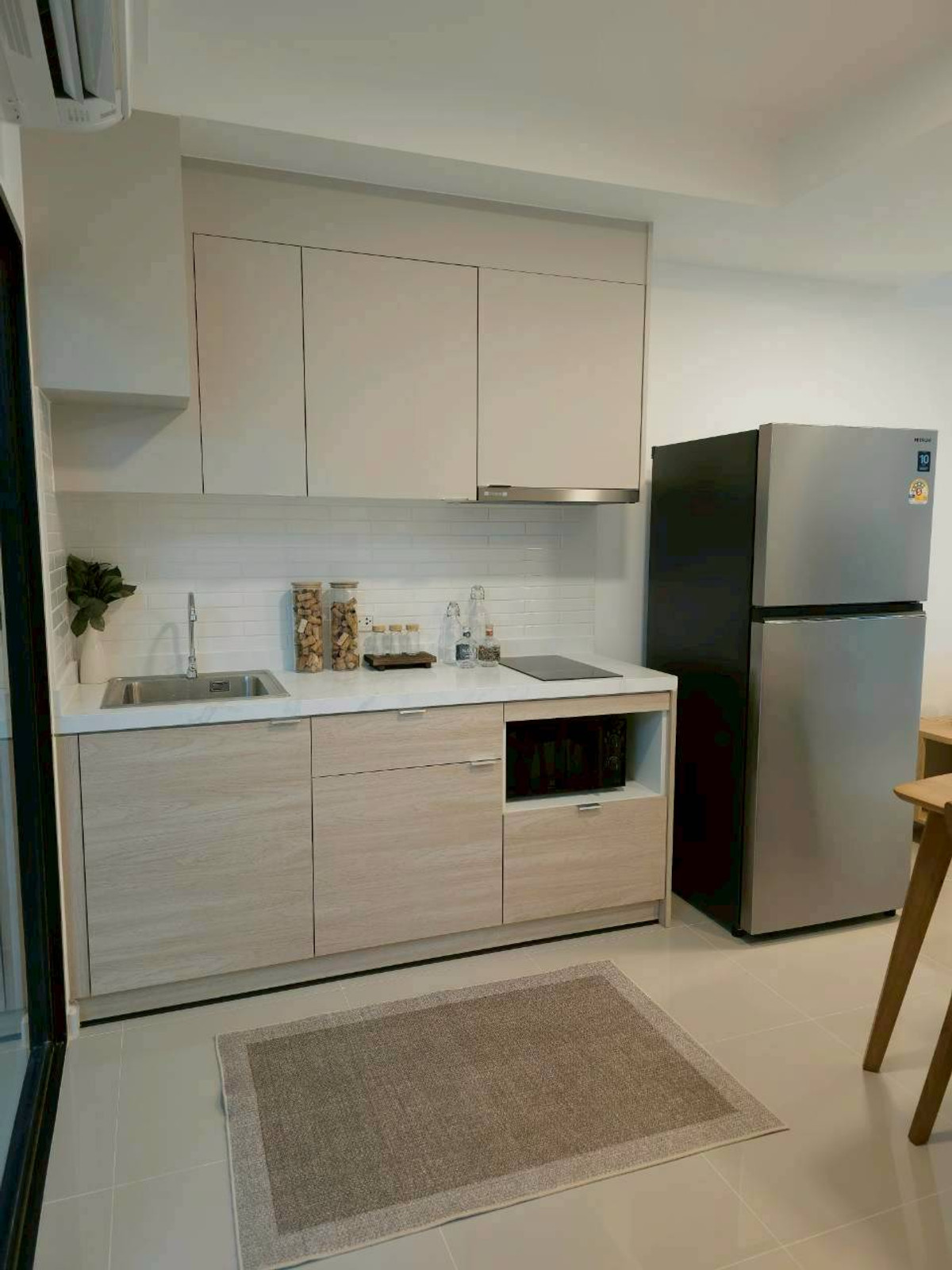 ให้เช่าทาวน์โฮมอ่อนนุช อุดมสุข : ให้เช่า บ้าน Q Prime สุขุมวิท 77 บ้านทาวน์โฮม 3 ชั้น 3 ห้องนอน 18 ตรว 136 ตรม เฟอร์นิเจอร์ เครื่องใช้ไฟฟ้าครบ ใกล้ MRT ศรีนุช อ่อนนุช ศรีนครินทร์ พัฒนาการ ซีคอนสแควร์ : MF25R-004