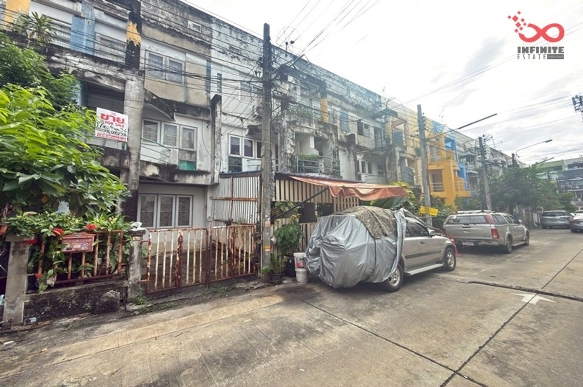 For SaleTownhomeNawamin, Ramindra : 3-story townhouse for sale, Thanyakarn Watcharaphon, 17 sq m., Soi Watcharaphon 2/5.