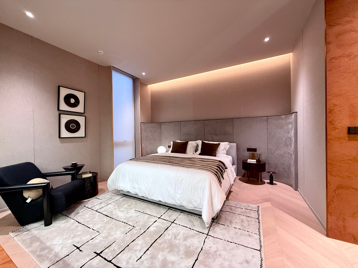 For SaleHouseBang Sue, Wong Sawang, Tao Pun : Very exclusive 3-story luxury house for sale, SONLE Residences Ratchadaphisek, Ultra Luxury Mansion in the heart of the city - only 5 exclusive homes from SC Asset, starting at 260 million baht.