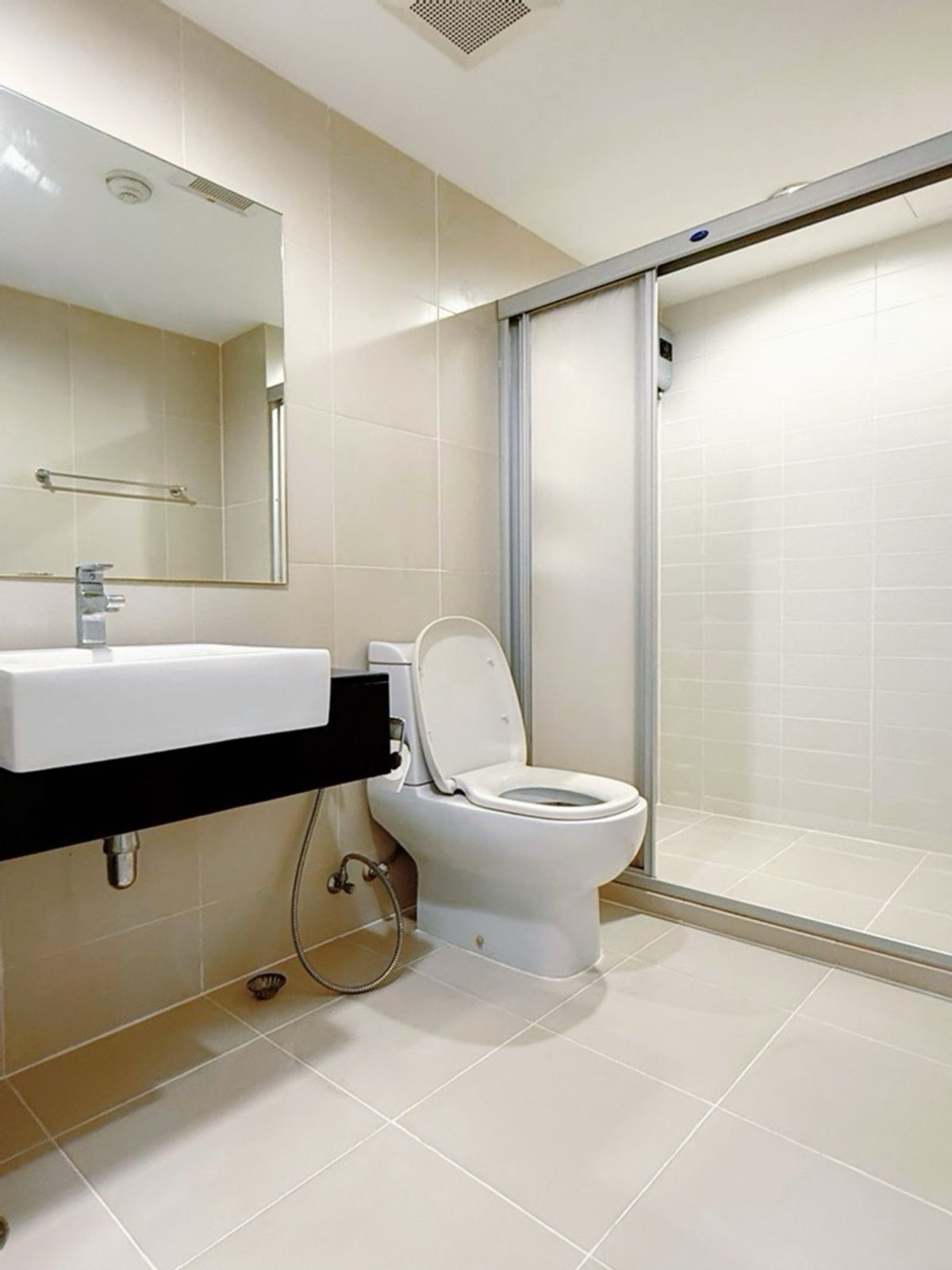 ให้เช่าคอนโดพระราม 9 เพชรบุรีตัดใหม่ RCA : Belle Grand Rama 9 MRT Phra Ram 9 New CBD 	Central Rama 9  @bhumdevelopment