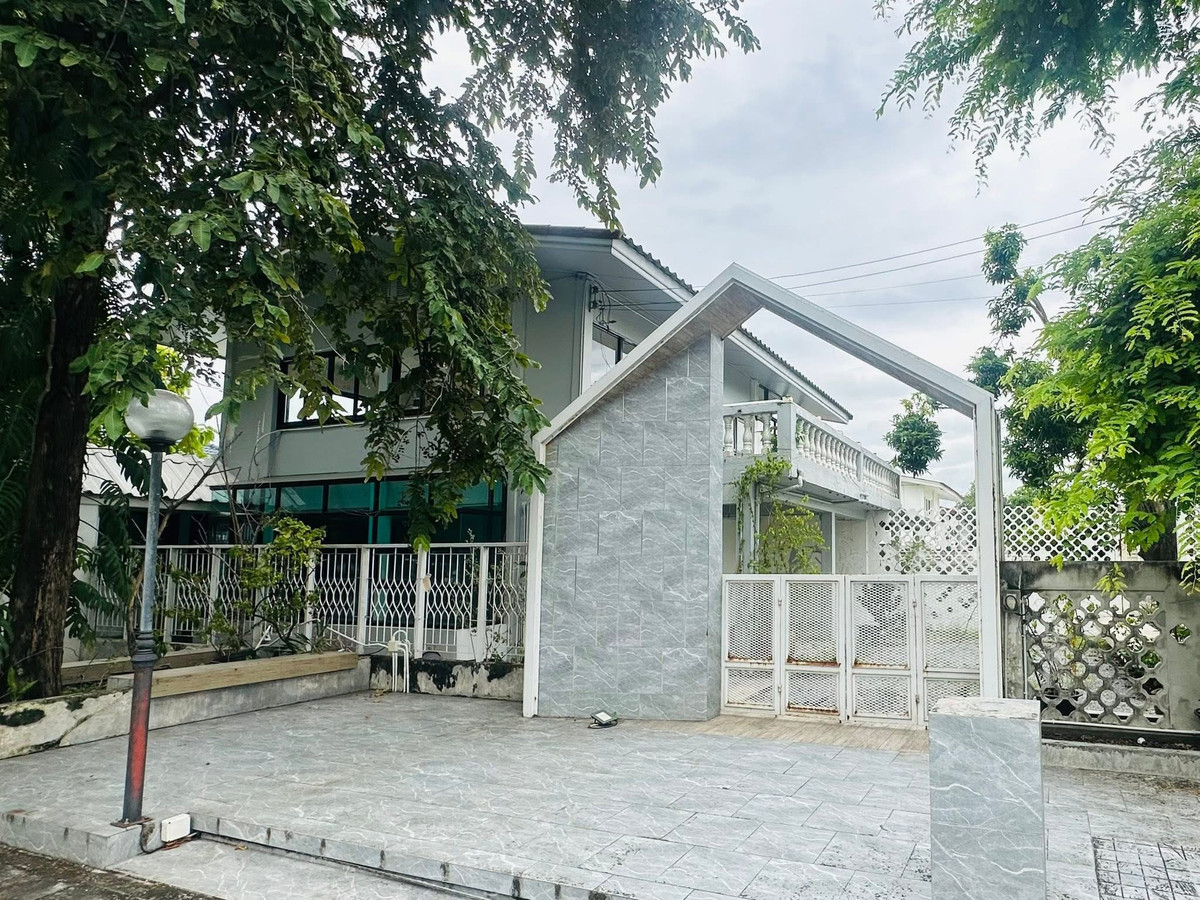ให้เช่าบ้านเสรีไทย-นิด้า : ให้เช่าบ้านเดี่ยว ซอยเสรีไทย 57 เหมาะทำร้านอาหาร workshops ทำธุรกิจได้หลากหลาย