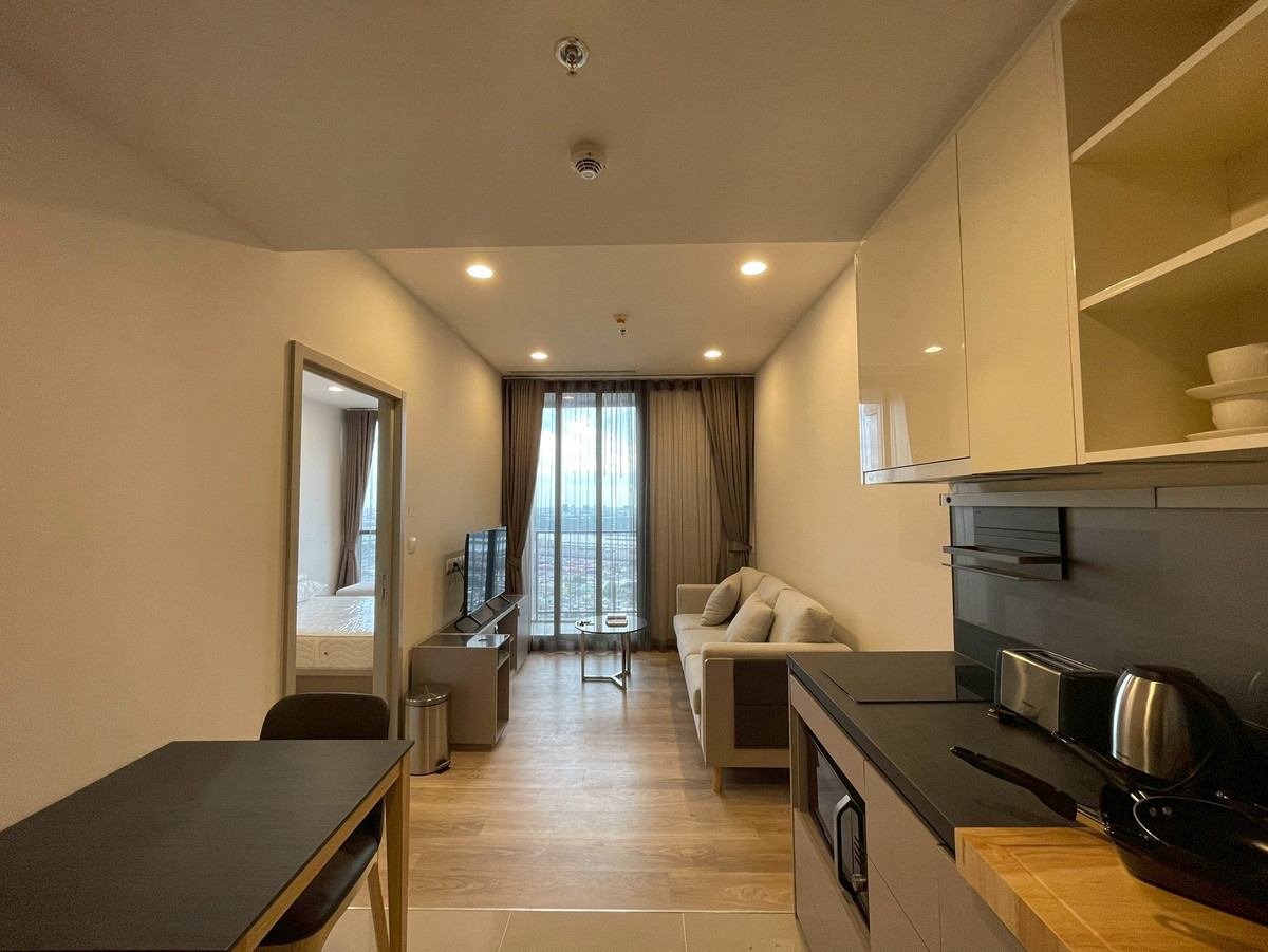 ให้เช่าคอนโดสุขุมวิท อโศก ทองหล่อ : 📍 Oka Haus ห้องสวย มีหลายห้อง ทำเลดี ชั้นสูง วิวสวย เฟอร์นิเจอร์ครบ เครื่องใช้ไฟฟ้าครบ (ราคาพิเศษ)
