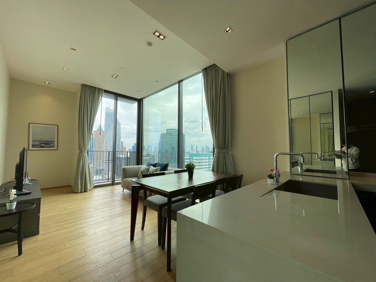 For RentCondoWitthayu, Chidlom, Langsuan, Ploenchit : 28 Chidlom