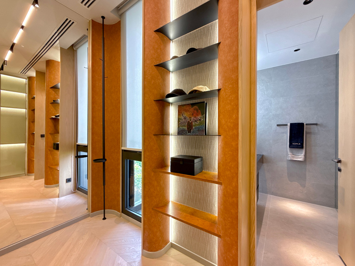 For SaleHouseBang Sue, Wong Sawang, Tao Pun : Very exclusive 3-story luxury house for sale, SONLE Residences Ratchadaphisek, Ultra Luxury Mansion in the heart of the city - only 5 exclusive homes from SC Asset, starting at 260 million baht.