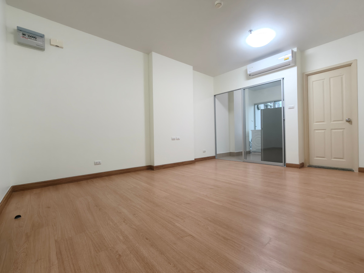 ให้เช่าคอนโดรัตนาธิเบศร์ สนามบินน้ำ พระนั่งเกล้า : 🎉ให้เช่า ศุภาลัย เวอเรนด้า รัตนาธิเบศร์/ สตูดิโอ 31 ตรม ห้องเปล่า มีเครื่องใช้ไฟฟ้า ราคาเพียง 6,500 บาท / สนใจสอบถามได้นะคะ   Line ID  = atfirm2010💚💚