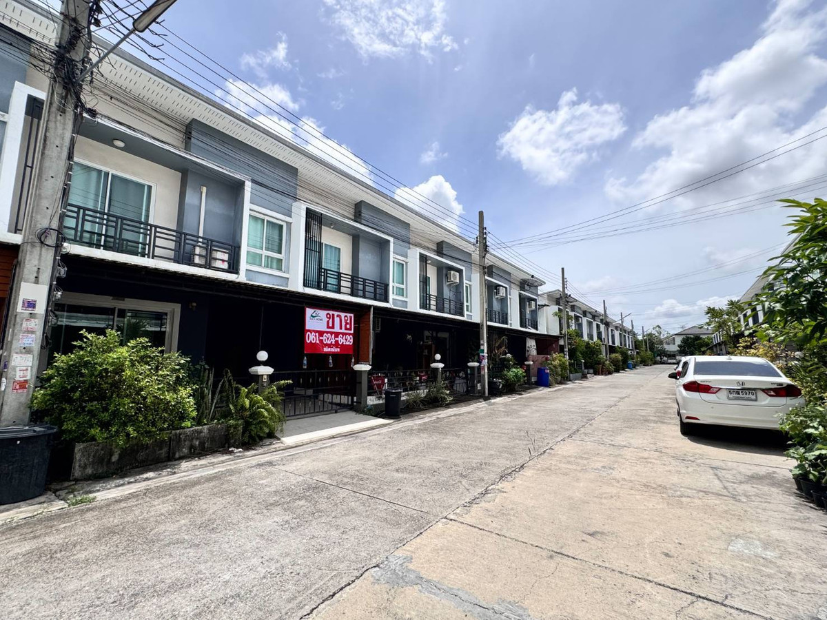 ขายทาวน์โฮมลาดกระบัง สุวรรณภูมิ : ขายทาวน์เฮ้าส์ รีโนเวทใหม่ หมู่บ้านสวนหลวงวิลล์ 6 (N.998)