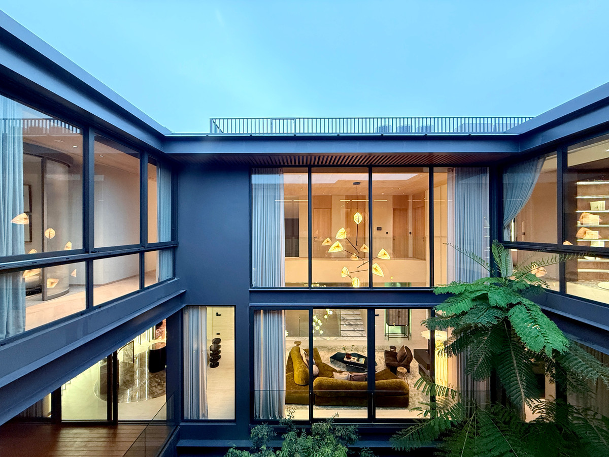 For SaleHouseBang Sue, Wong Sawang, Tao Pun : Very exclusive 3-story luxury house for sale, SONLE Residences Ratchadaphisek, Ultra Luxury Mansion in the heart of the city - only 5 exclusive homes from SC Asset, starting at 260 million baht.