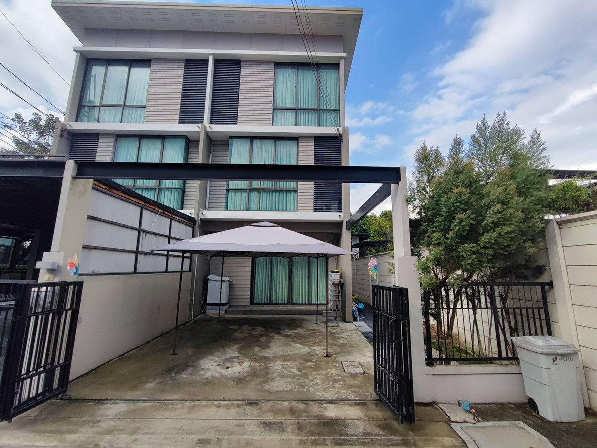 For RentTownhomeRama5, Ratchapruek, Bangkruai : Townhome for rent, Patio Rama 5 - Sirindhorn, near The Walk Ratchaphruek and Central Pinklao.
