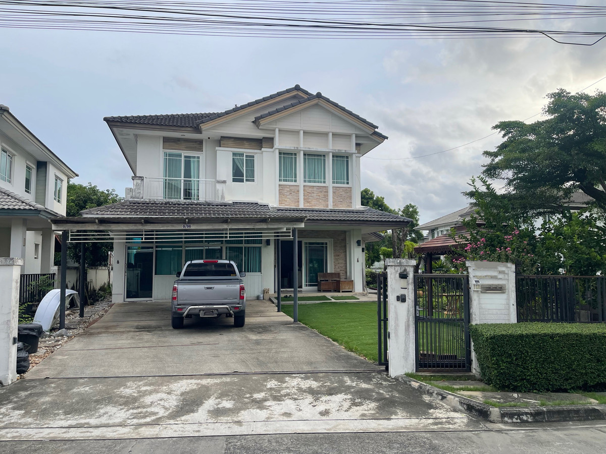 ให้เช่าบ้านนวมินทร์ รามอินทรา : ให้เช่าบ้านเดี่ยวรีโนเวทใหม่ หมู่บ้านมัณฑนา รามอินทรา-วงแหวน 6 ห้องนอน ใกล้แฟชั่นไอส์แลนด์ 