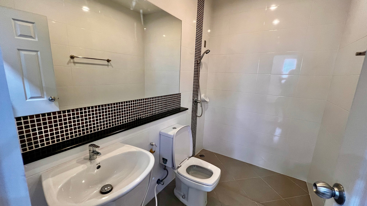 ขายทาวน์โฮมเกษตร นวมินทร์ ลาดปลาเค้า : ขาย ทาวน์โฮม 4 ชั้น Premium Place เอกมัย–รามอินทรา | ทำเลศักยภาพ ใกล้เลียบด่วน | เหมาะอยู่อาศัย–ทำออฟฟิศ–ลงทุนปล่อยเช่า