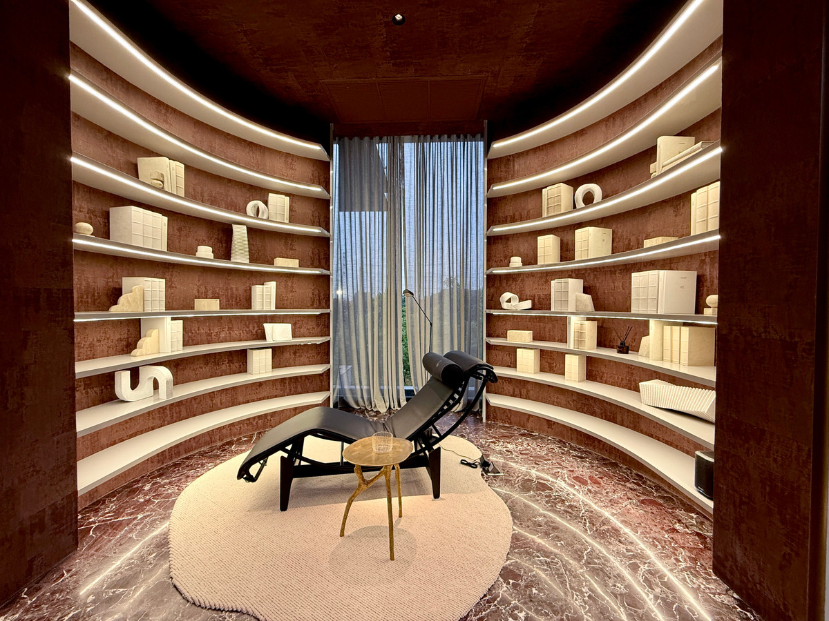 For SaleHouseBang Sue, Wong Sawang, Tao Pun : Very exclusive 3-story luxury house for sale, SONLE Residences Ratchadaphisek, Ultra Luxury Mansion in the heart of the city - only 5 exclusive homes from SC Asset, starting at 260 million baht.