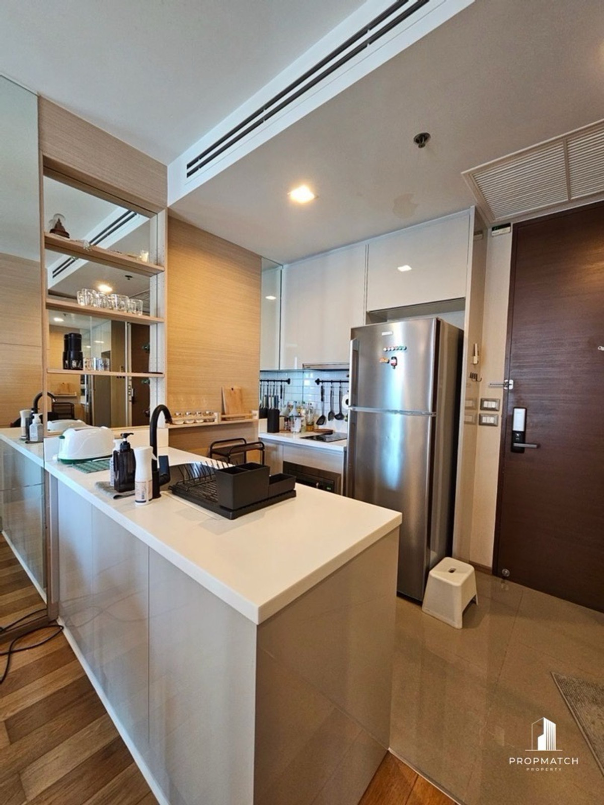 For SaleCondoRama9, Petchburi, RCA : The Address Asoke 45sqm. 6.09Mb
