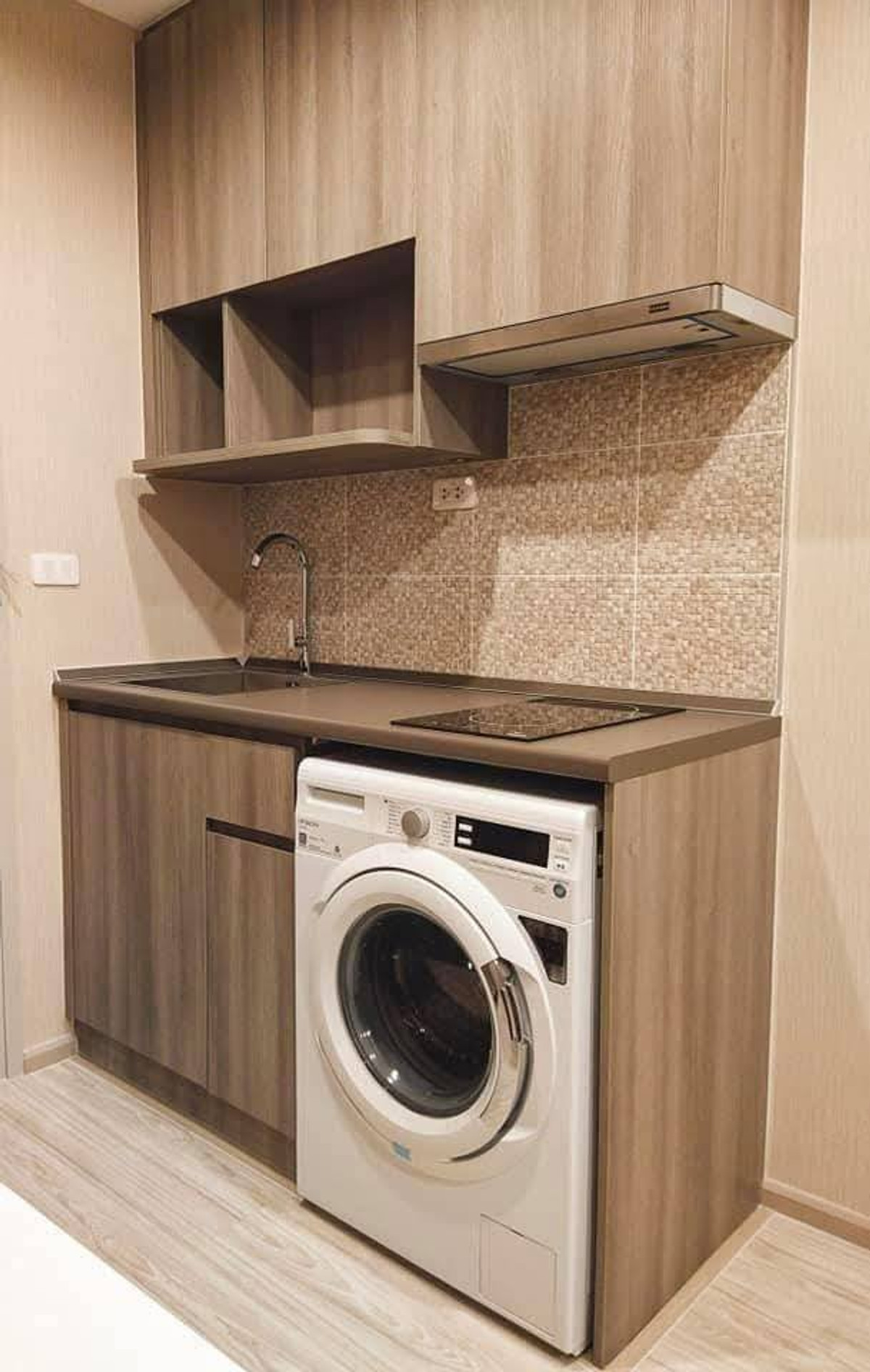 ให้เช่าคอนโดบางซื่อ วงศ์สว่าง เตาปูน : เช่าคอนโด IDEO Mobi Bangsue Grand Interchange/ไอดีโอ โมบิ บางซื่อ-แกรนด์ อินเตอร์เชนจ์ (A6811007)