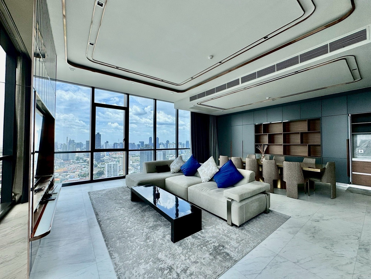 ขายคอนโดสุขุมวิท อโศก ทองหล่อ : คอนโดหรู Super Luxury ใจกลางทองหล่อ เพดานสูง โปร่งโล่ง พร้อมสิ่งอำนวยความสะดวกระดับโรงแรม รายล้อมด้วยร้านอาหาร คาเฟ่ และไลฟ์สไตล์พรีเมียม