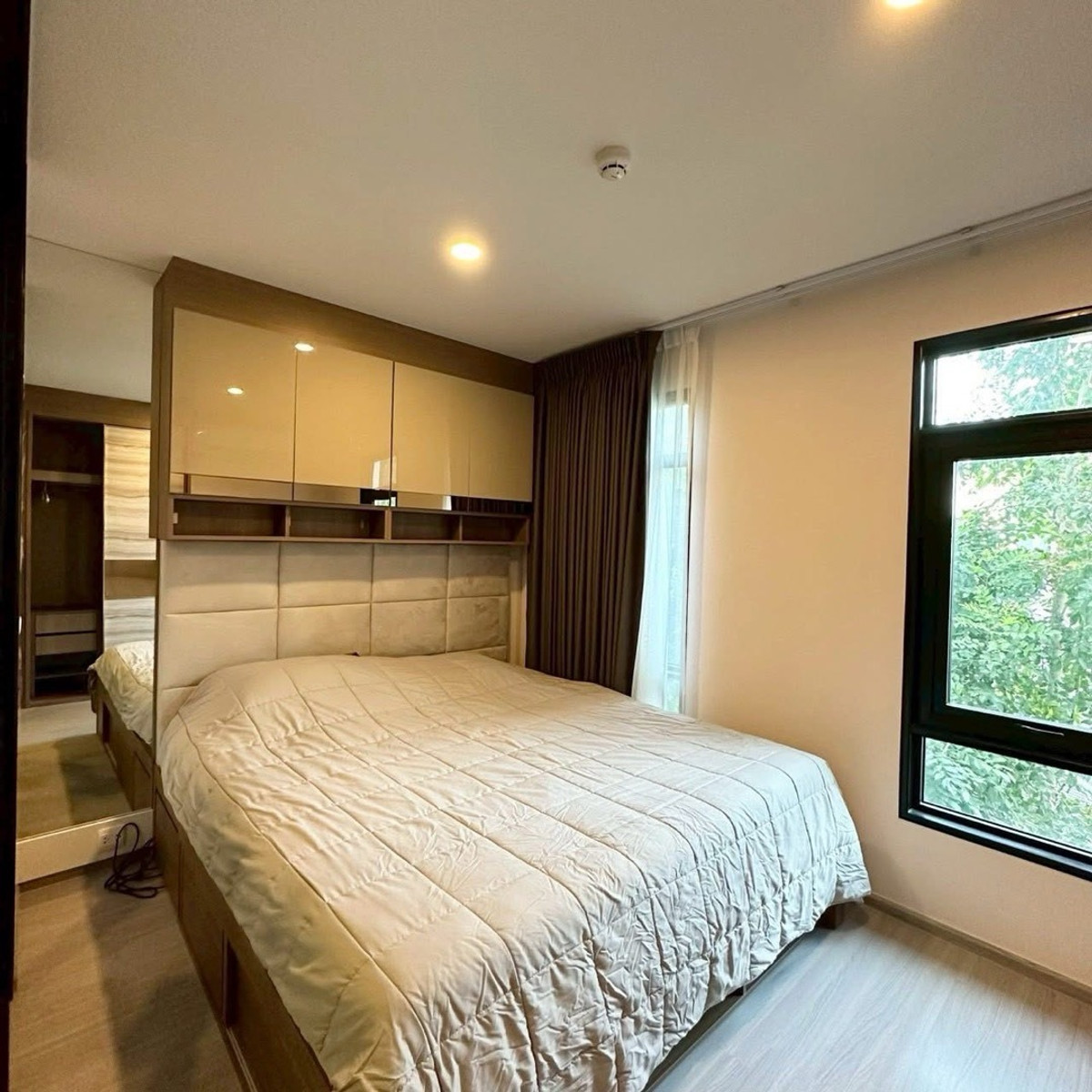 ให้เช่าคอนโดพระราม 9 เพชรบุรีตัดใหม่ RCA : SU10005 Aspire Asoke-Ratchada