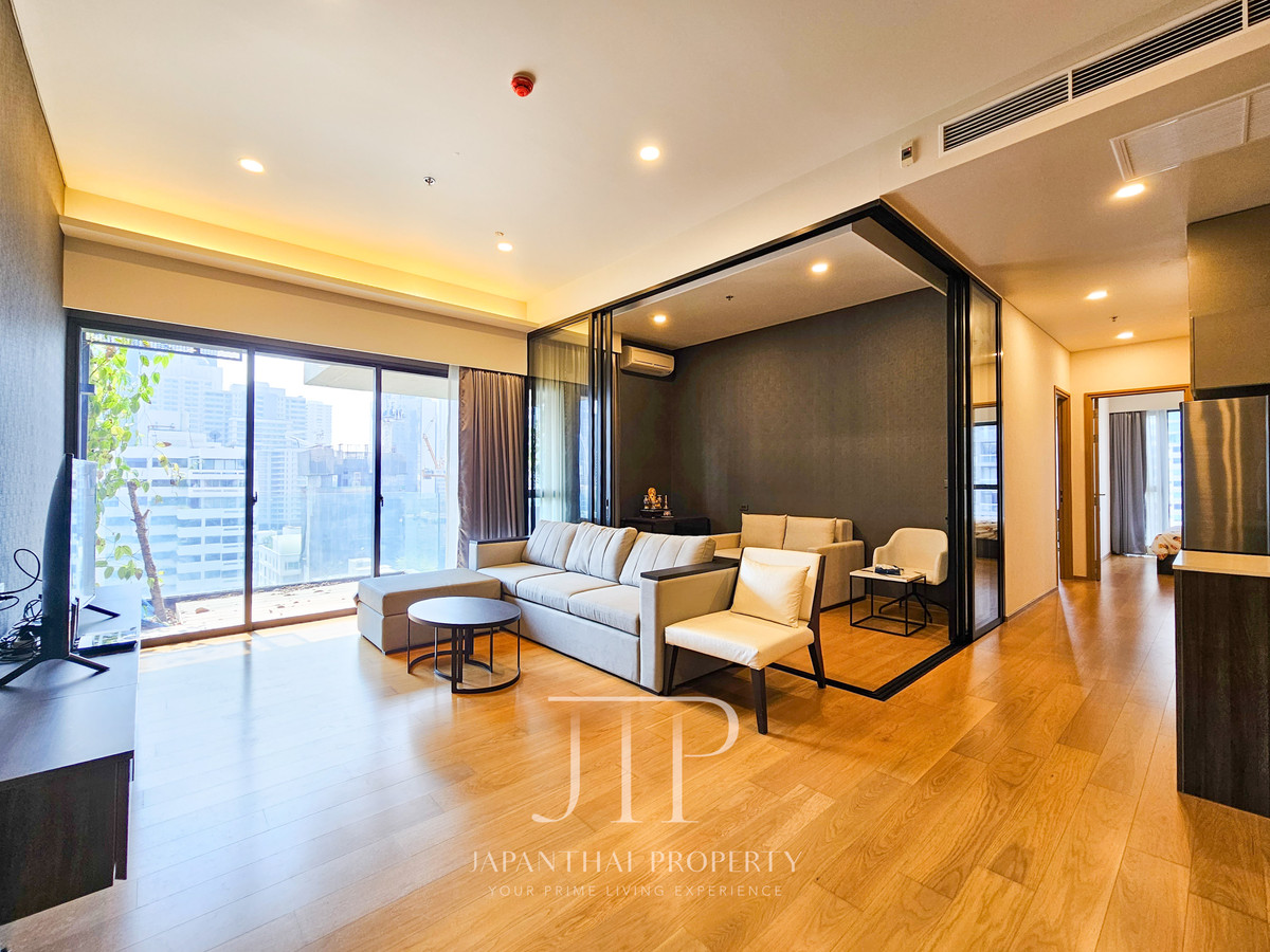 For RentCondoSukhumvit, Asoke, Thonglor : Siamese Exclusive 31  120sqm Large balcony and private lift 2+1bed unit for rent in Asoke area.