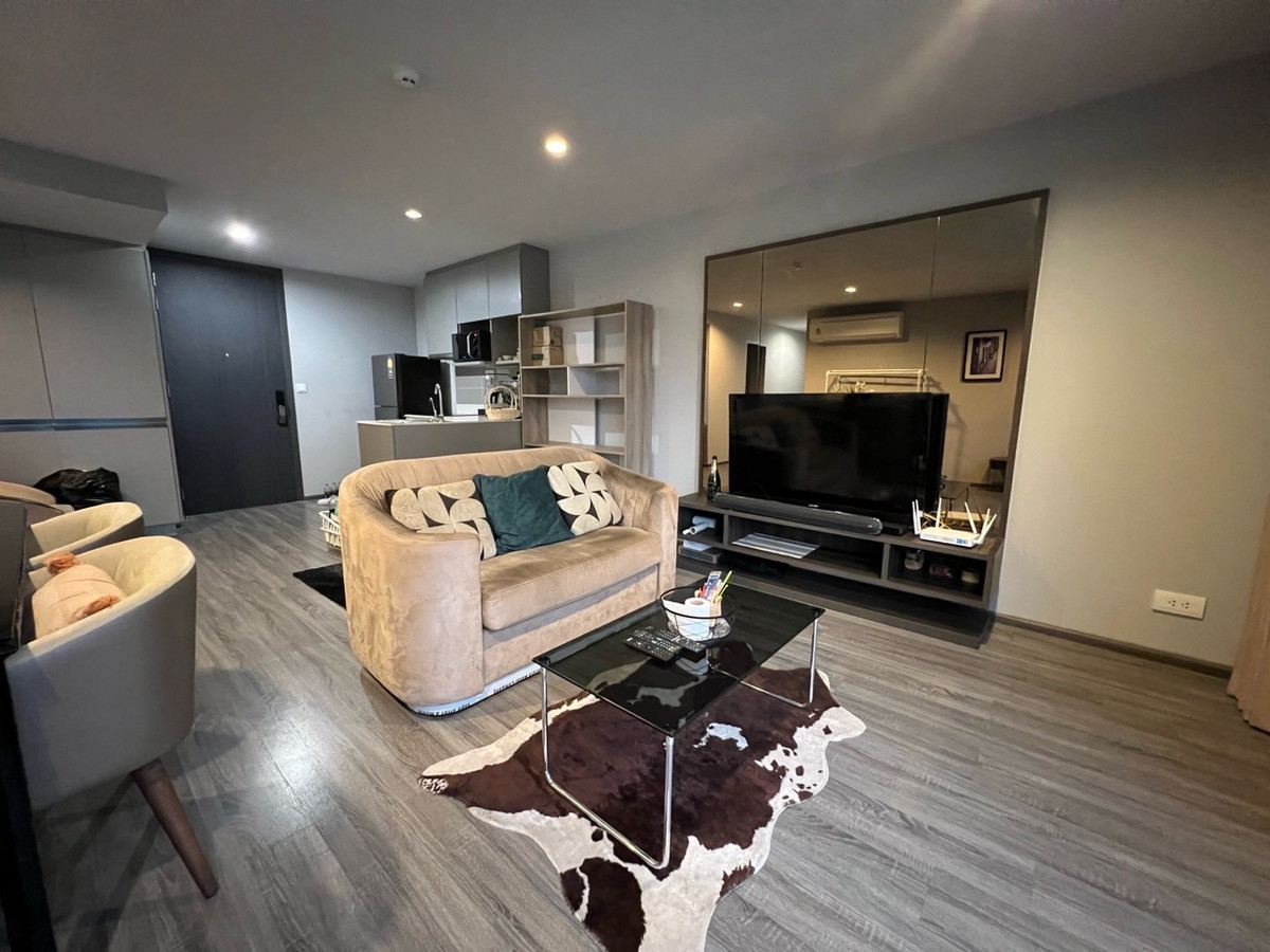 ให้เช่าคอนโดสุขุมวิท อโศก ทองหล่อ : Condo For Rent🏠IDEO MOBI Sukhumvit 40 ❇️82SQM 2️⃣bedroom plus 6floor
