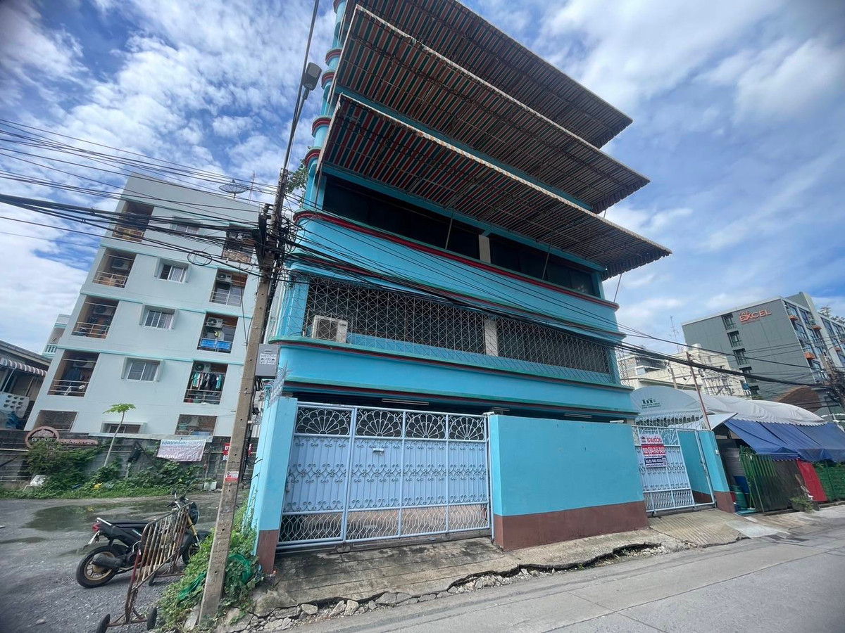 อาคารพาณิชย์รัชดา ห้วยขวาง : ขายอาคารพาณิชย์ 4 ชั้น 45 ตร.ว. ซอย20 มิถุนา แยก22 ซอยรัชดาภิเษก18 ถนนรัชดาภิเษก แขวงห้วยขวาง เขตห้วยขวาง กรุงเทพมหานคร 