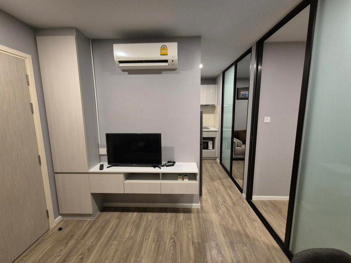 For RentCondoKasetsart, Ratchayothin : (Actual picture of the room!! ) 1 Bedroom Plus 30 sq.m. Kensington Phahonyothin-Kaset Condo near Kasetsart University, Phahonyothin 42.