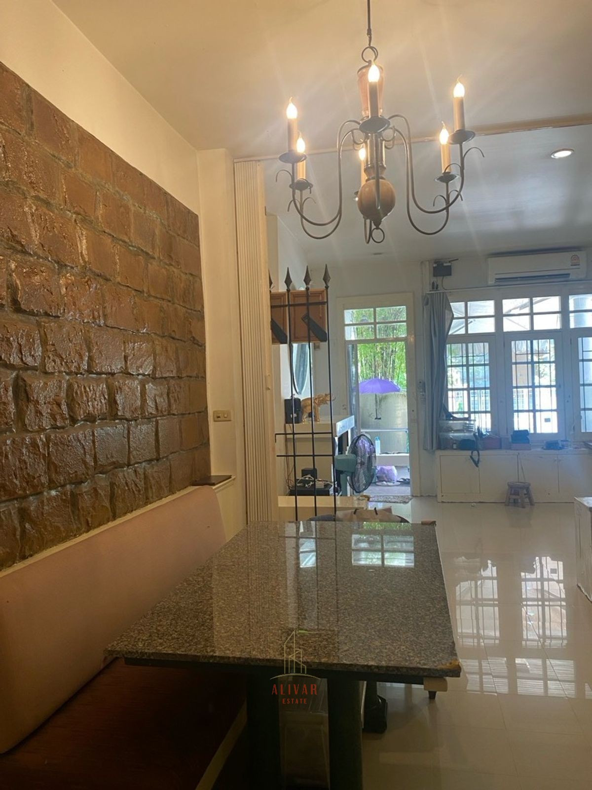 For RentTownhomeRatchadapisek, Huaikwang, Suttisan : RH102625 Townhouse, 3 floors, 4 bedrooms, fully furnished for rent at Rachadapisek, near BTS Ratchayothin