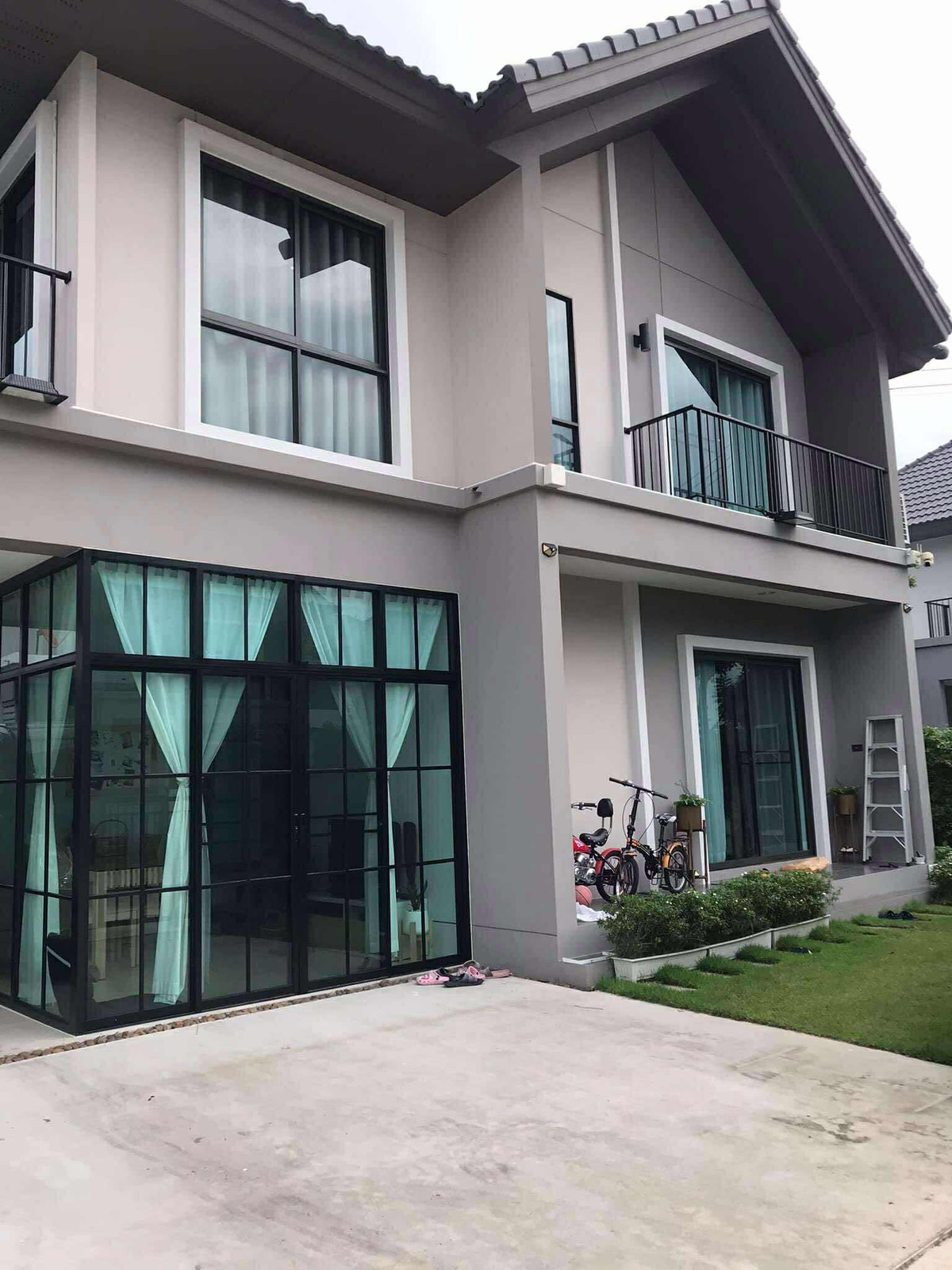 ให้เช่าบ้านพุทธมณฑล ศาลายา : ให้เช่าบ้านเดี่ยวหลังใหญ่ เพฟ ปิ่นเกล้า ศาลายา เฟอร์ครบ ถูกสุดในโครงการ