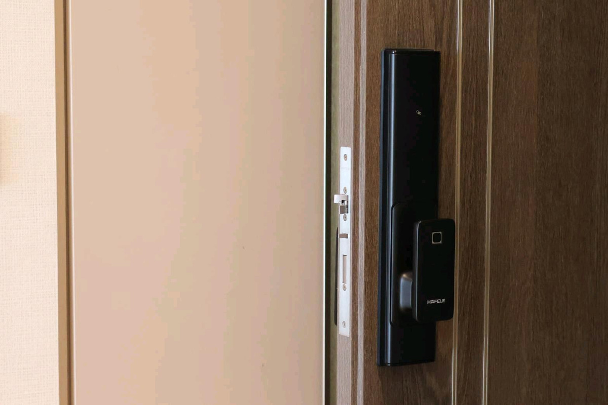 For RentCondoWitthayu, Chidlom, Langsuan, Ploenchit : ✨ Tonson One Residence – 1BR 57 sq m., simple, elegant room, warm like home. Ready to move in after the new year.