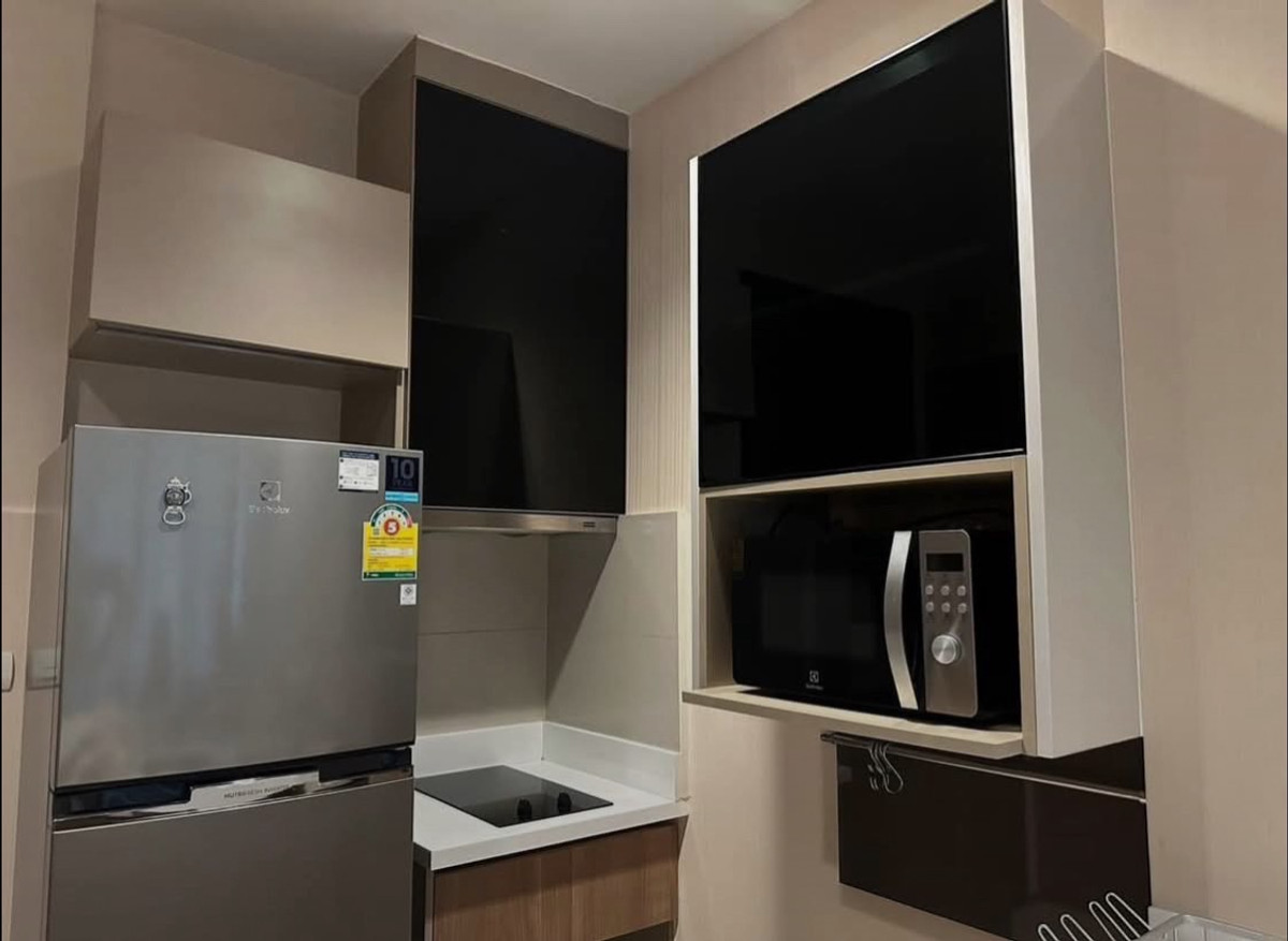 ให้เช่าคอนโดสาทร นราธิวาส : ให้เช่า 📍 Rhythm Sathorn 📍 เฟอร์นิเจอร์ และ เครื่องใช้ไฟฟ้าครบ ใกล้ BTS สุรศักดิ์