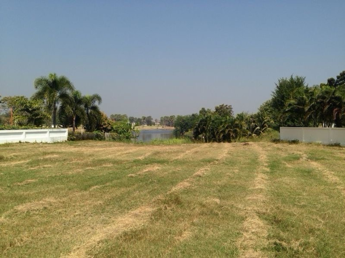 ขายที่ดินชะอำ เพชรบุรี : ที่ดินในโครงการปาล์มฮิลส์ หัวหิน สงบ สวย หรู ความเป็นส่วนตัวสูง