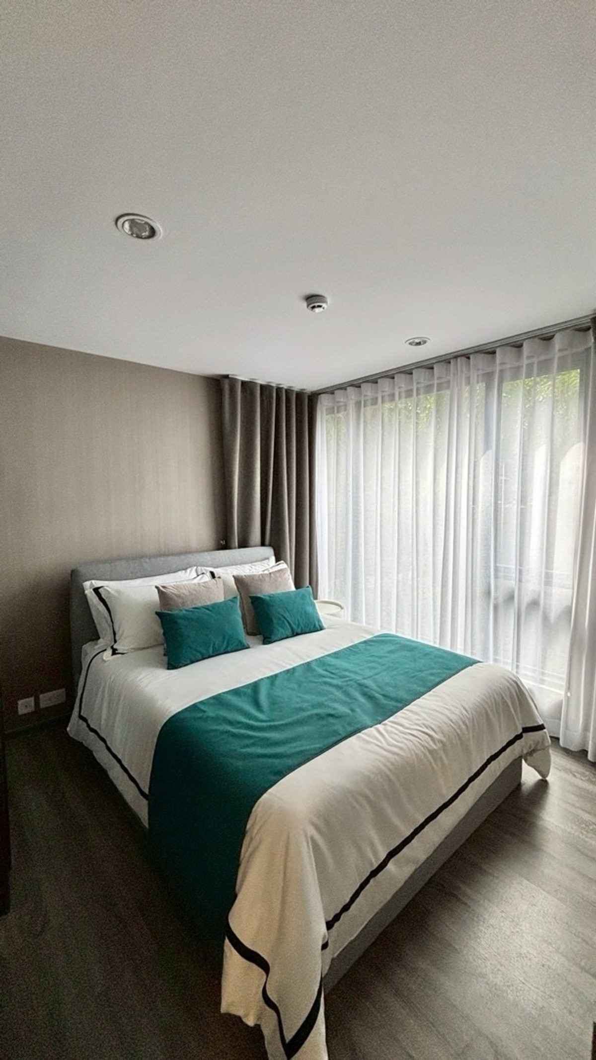 For SaleCondoSukhumvit, Asoke, Thonglor : 🌟For sale 3bed 🌟Ideo mobi Sukhumvit 40🔥 only 350m BTS Ekkamai low rise condo 📌last room urgent sale 📌