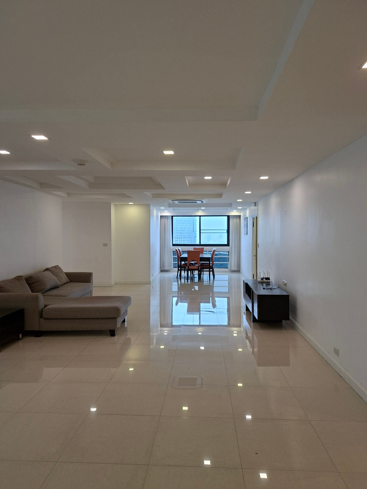 For SaleCondoSukhumvit, Asoke, Thonglor : ขายคอนโด เพรสิเด้น พาร์ค สุขุมวิท 24 อนุญาติให้เลี้ยงสัตว์ได้ 223.08 ตรม.วิวบางกระเจ้า 