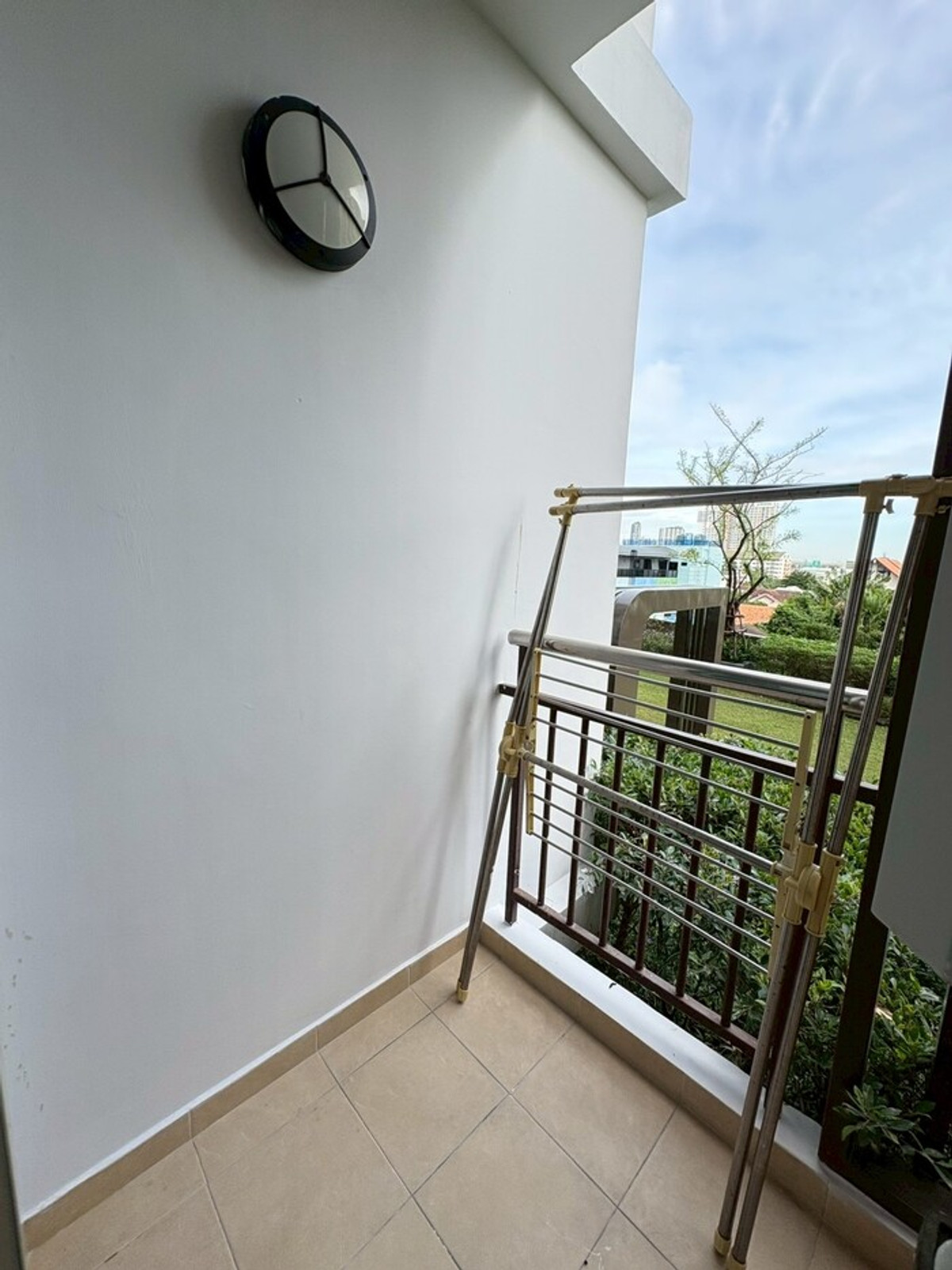 ขายคอนโดบางซื่อ วงศ์สว่าง เตาปูน : 💖💖 ขาย ราคาถูก !! คอนโด ศุภาลัย เวอเรนด้า รัชวิภา-ประชาชื่น / 1 ห้องนอน ขนาด 43 ตรม ราคา 2.85 ล้านบาท🚈 สนใจแอดไลน์ LINE ID: atfirm2010💖💖