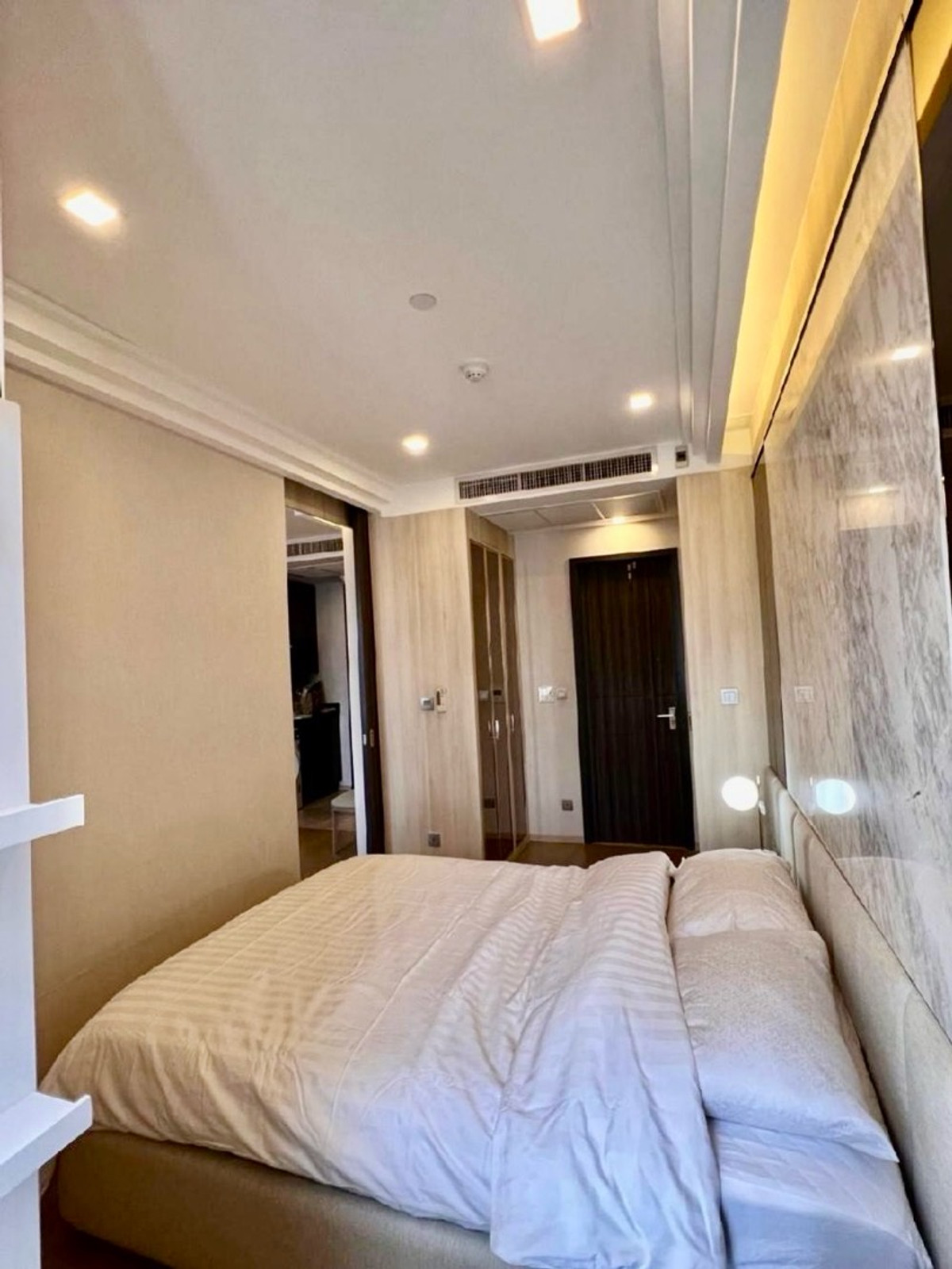 ให้เช่าคอนโดสุขุมวิท อโศก ทองหล่อ : Ashton Asoke  BTS อโศก Terminal 21 @bhumdevelopment