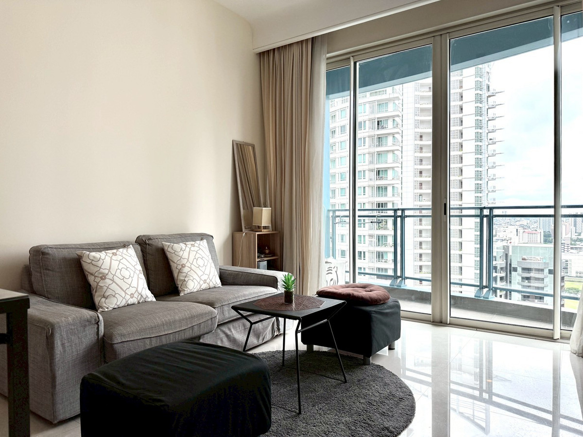 ขายคอนโดวิทยุ ชิดลม หลังสวน : ขาย คอนโดหรู ใจกลางหลังสวน | Q Langsuan ชั้น 25 คอนโด Freehold ทำเล Prime CBD ของกรุงเทพฯ