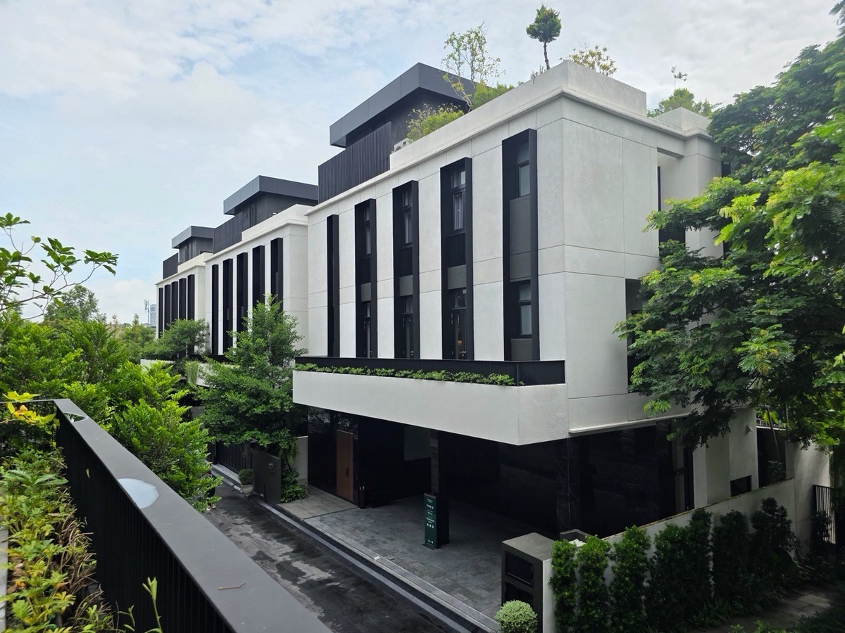 ขายบ้านรามคำแหง หัวหมาก : 🔥แปลงราคาพิเศษ 39.9 ล้าน 🏡บ้านเดี่ยว 3 ชั้นพร้อมลิฟต์ส่วนตัว บนทำเลพระราม 9 นัดชมติดต่อ 📲 095-9299924 (K.เบนซ์)