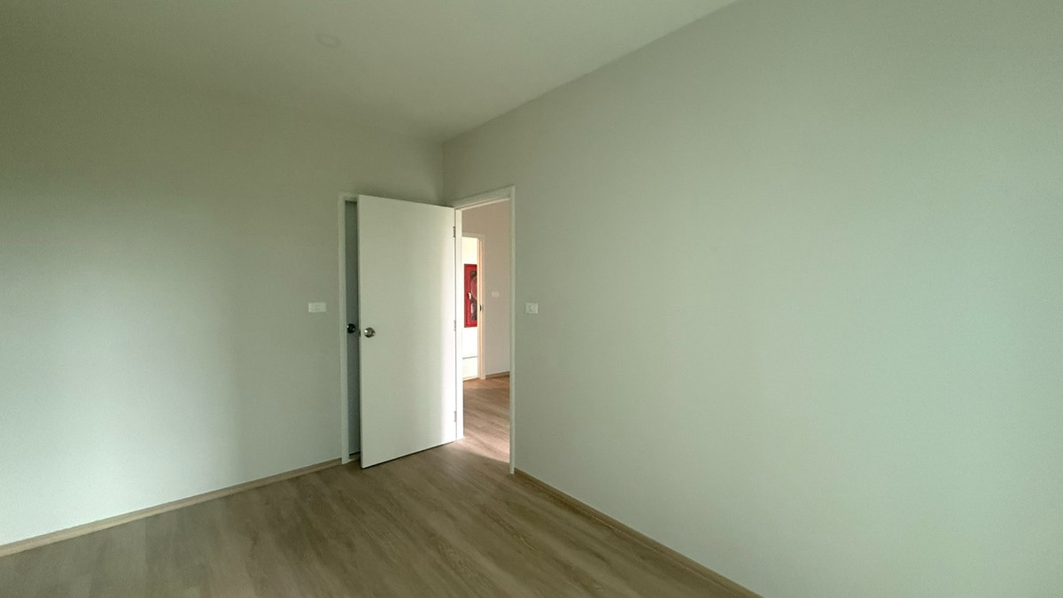 ขายคอนโดปิ่นเกล้า จรัญสนิทวงศ์ : ขายคอนโด ลุมพินี วิลล์ จรัญ - ไฟฉาย 2 ห้องนอน ขนาด 44 ตรม. ห้องใหญ่ ครัวแยก ใกล้ ศิริราช และ MRT จรัญฯ 13 เดินทางสะดวก จรัญสนิทวงศ์, รพ.ศิริราช, บางพลัด, เพชรเกษม, เซ็นทรัลปิ่นเกล้า,