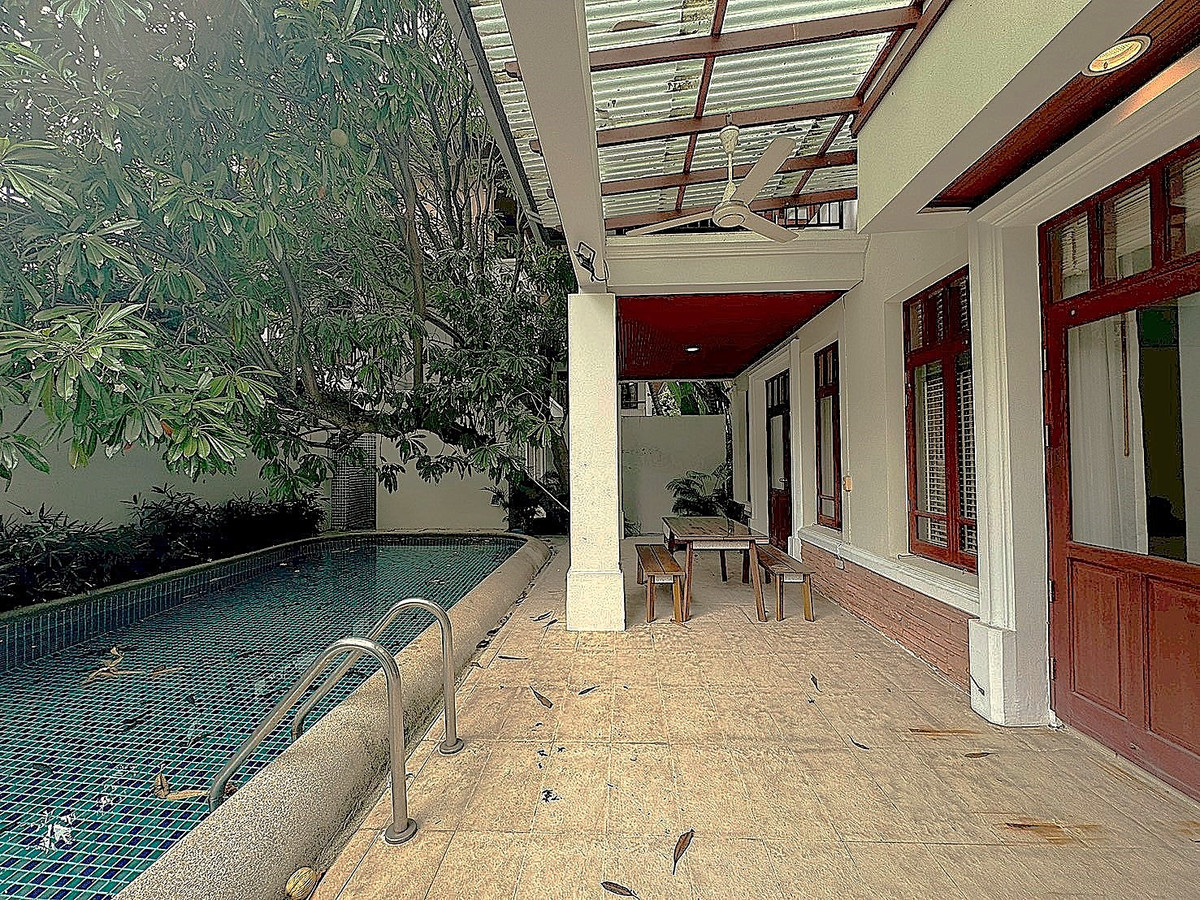 For RentHouseSukhumvit, Asoke, Thonglor : 🏡 Resort style detached house With private swimming pool, Ekkamai ** NO CO-AGENT **