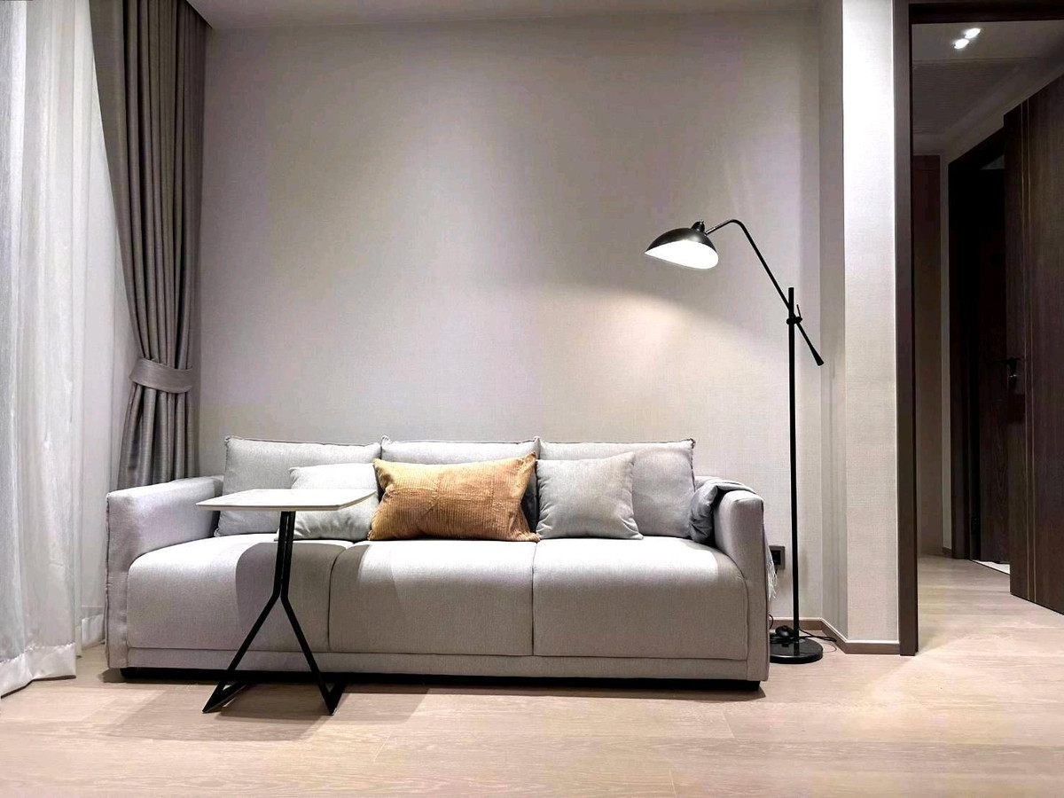 For RentCondoWitthayu, Chidlom, Langsuan, Ploenchit : ✨ Tonson One Residence – 1BR 57 sq m., simple, elegant room, warm like home. Ready to move in after the new year.