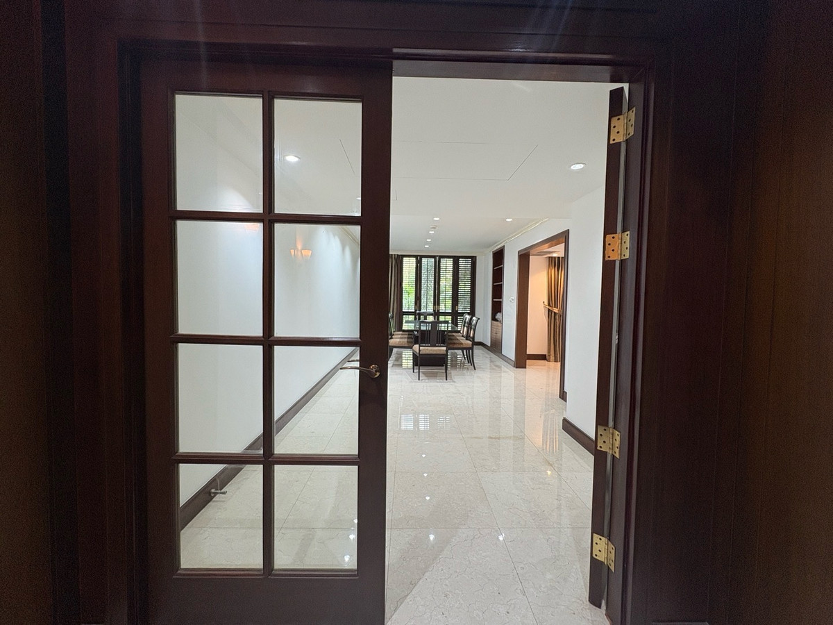 For SaleCondoWitthayu, Chidlom, Langsuan, Ploenchit : SOMKID GARDEN | 3 Bedroom Residence 334 SQM | Rare Unit in Chidlom