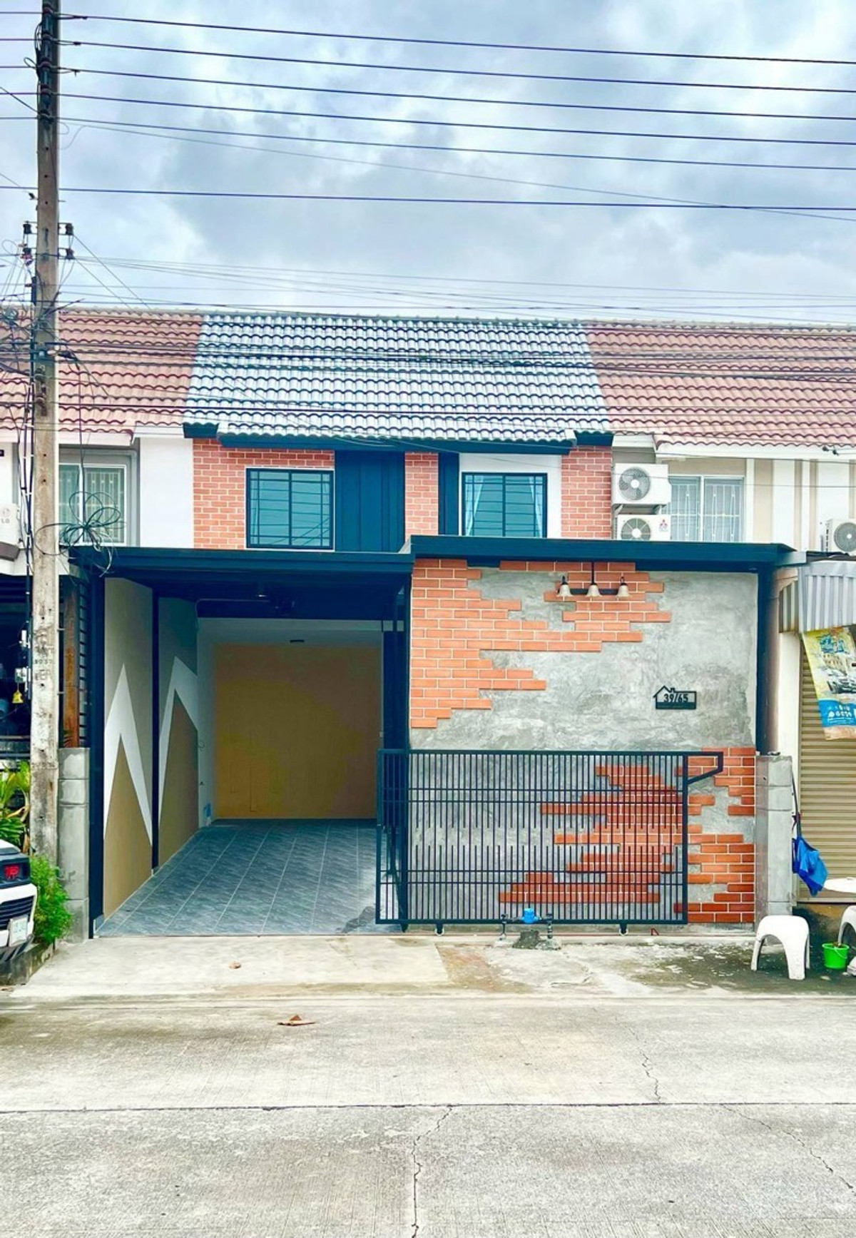 ขายทาวน์โฮมปทุมธานี รังสิต ธรรมศาสตร์ : 🏡 ทาวน์เฮาส์สวย ทำเลดี ฟีลคาเฟ่ ใกล้ฟิวเจอร์ปาร์ค รังสิต