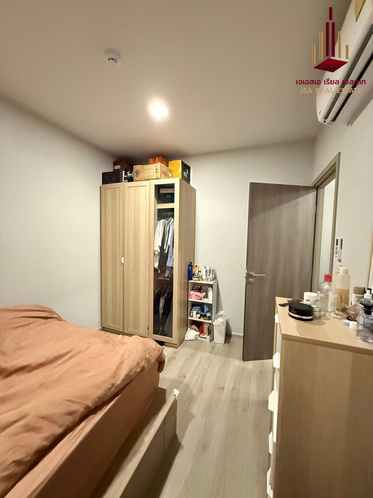 For SaleCondoLadprao, Central Ladprao : ✨ For Sale: Metris Ladprao Condo ✨ 💰 Only 5,690,000 THB