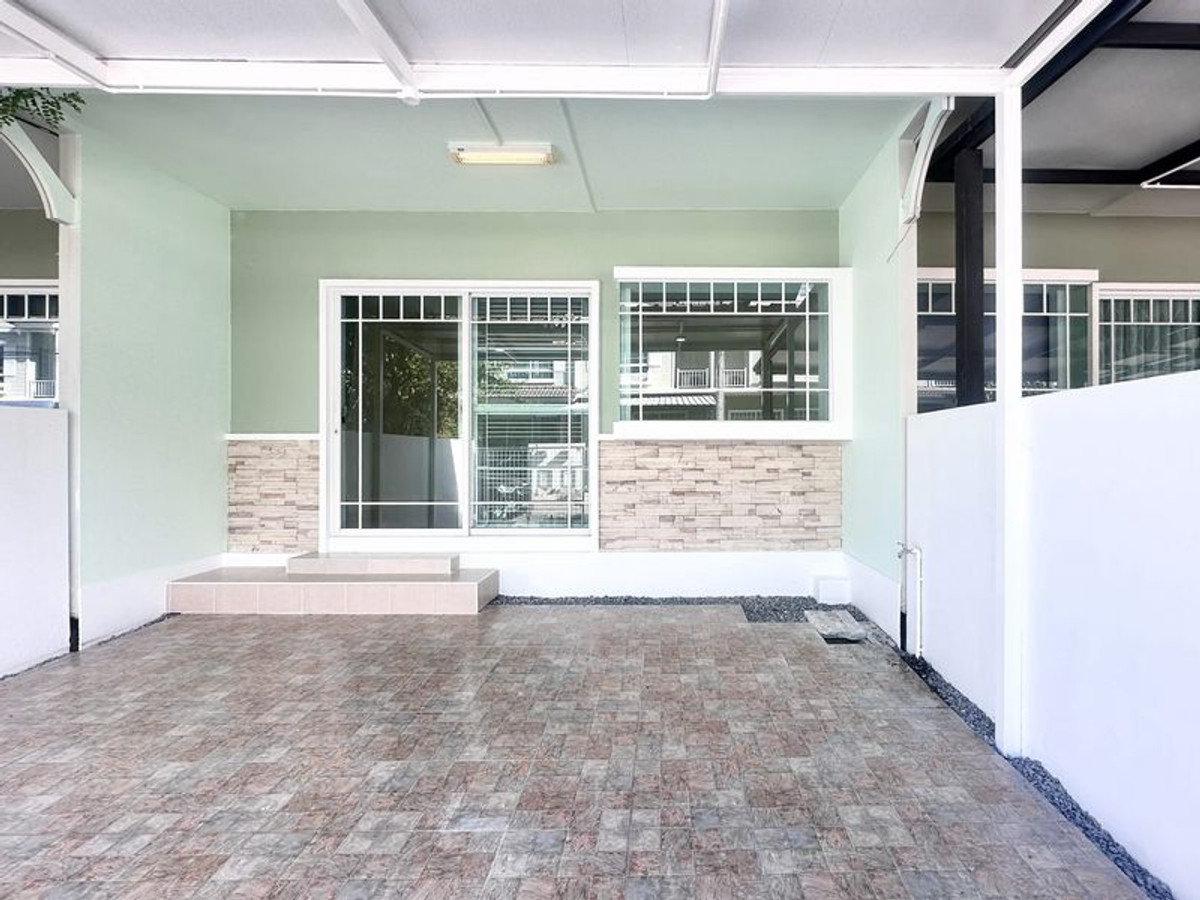 ขายทาวน์โฮมสมุทรปราการ สำโรง : ขายทาวน์โฮม 2 ชั้น หมู่บ้านวิลลาจจิโอ บางนา ใกล้ ABAC โครงการคุณภาพจาก Land & Houses เนื้อที่ 18.10 ตารางวา 2 ห้องนอน ตำบลบางบ่อ อำเภอบางบ่อ สมุทรปราการ